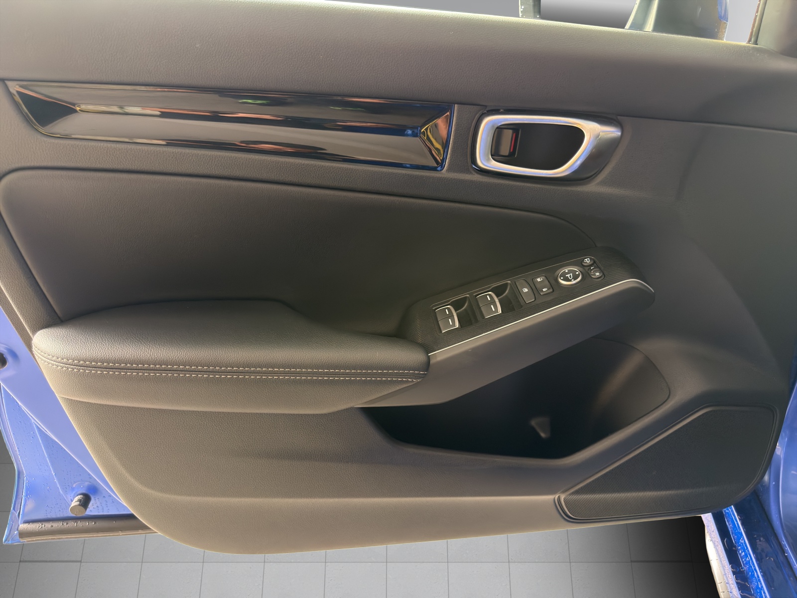 HONDA Civic 2.0 i-MMD HEV Advance-image-8