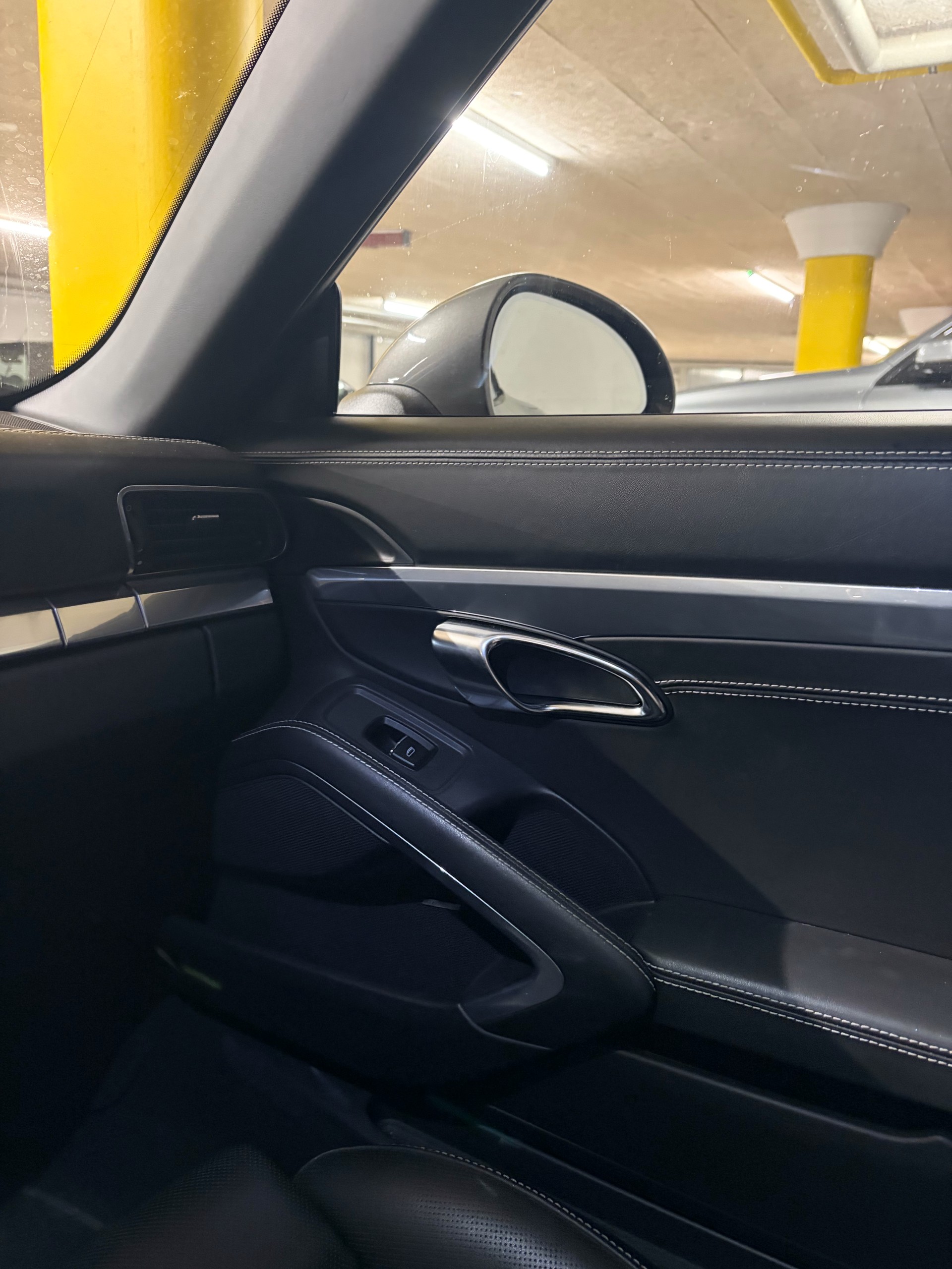 PORSCHE 3.8 Carrera S PDK-image-4