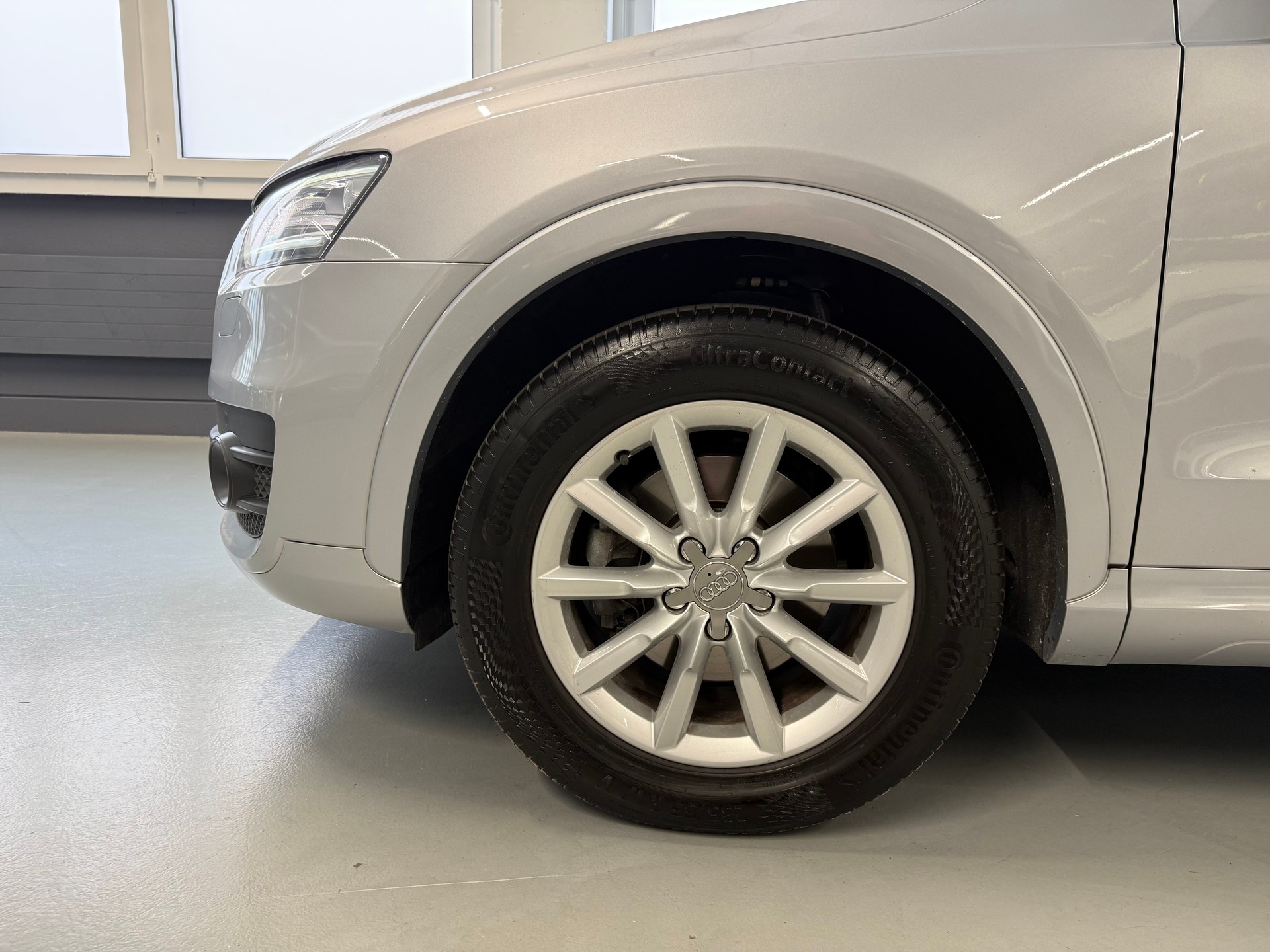 AUDI Q3 2.0 TFSI quattro S-tronic-image-21