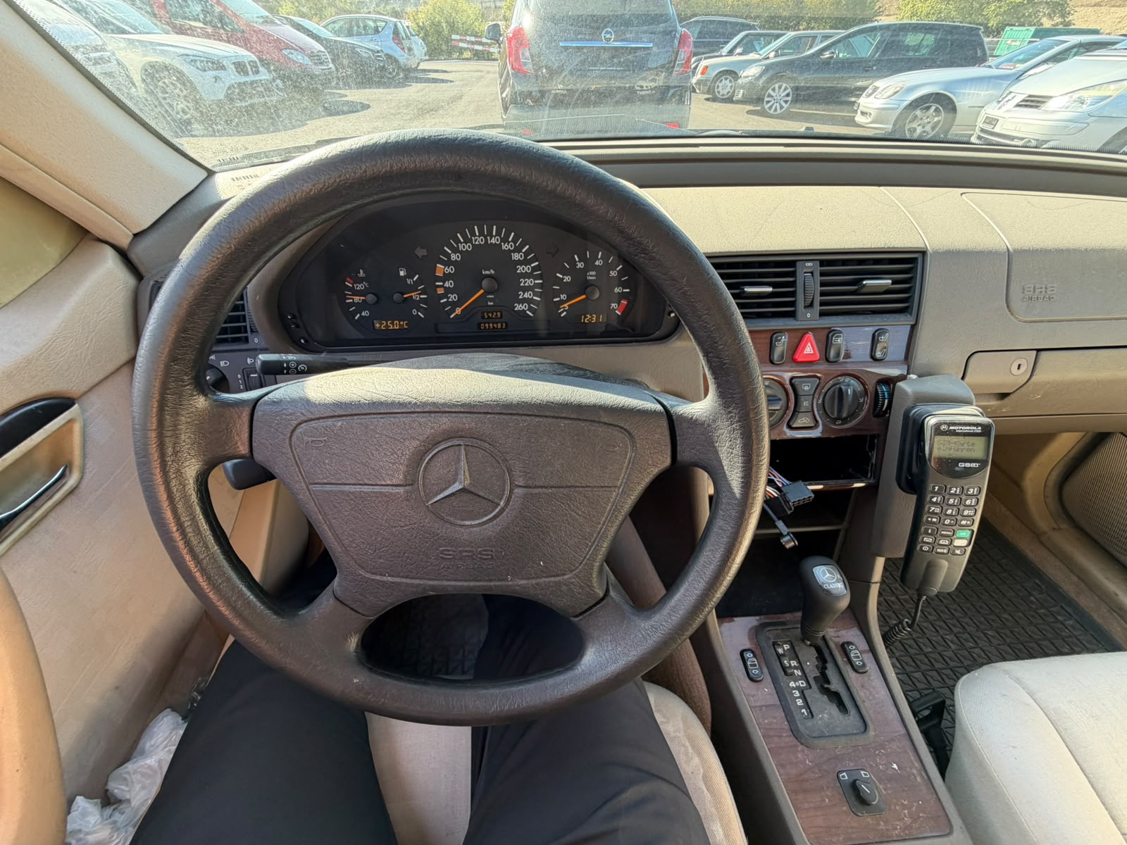 MERCEDES-BENZ C 280 Classic-image-11