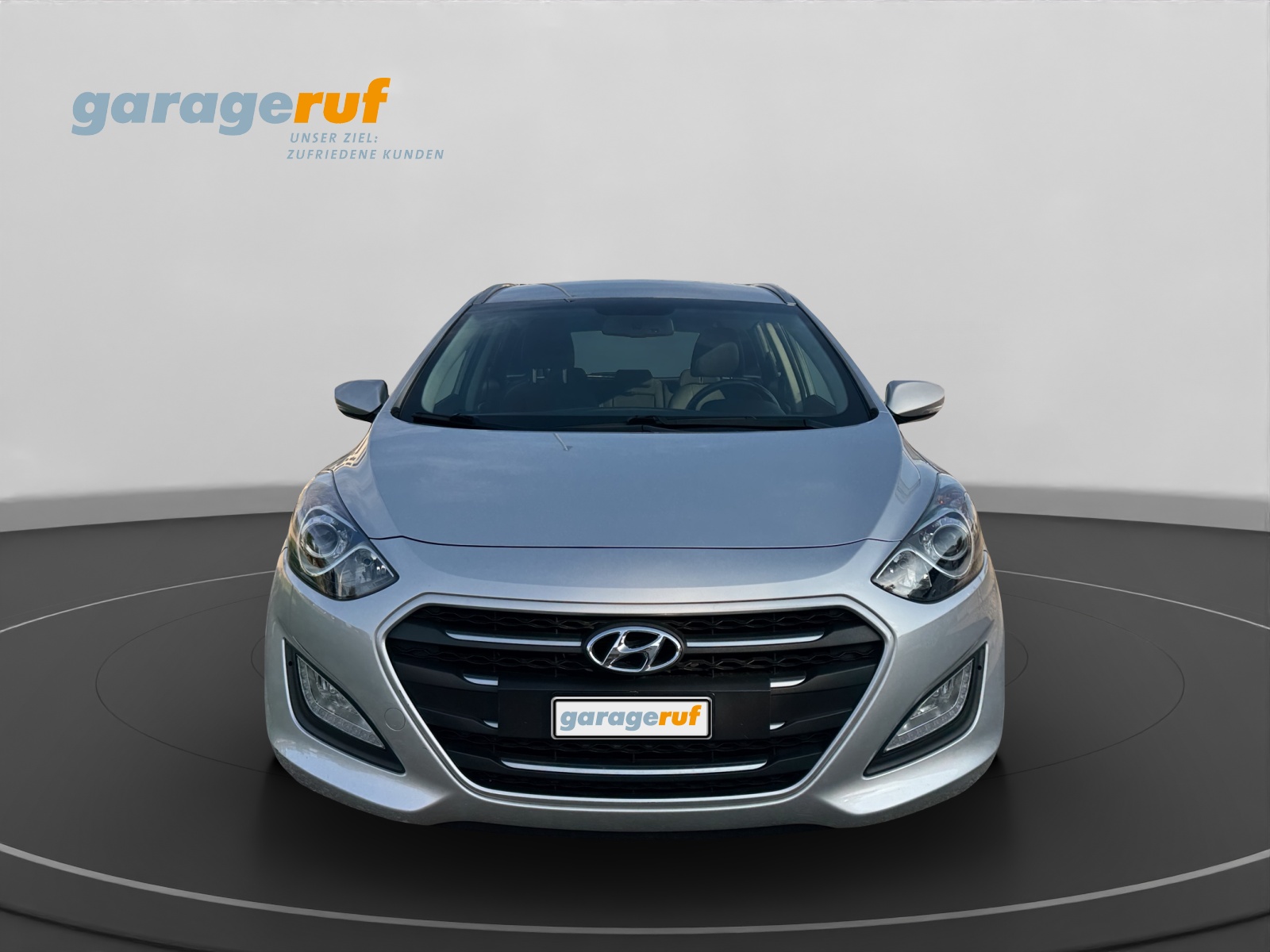 HYUNDAI i30 1.6 GDi Amplia-image-1
