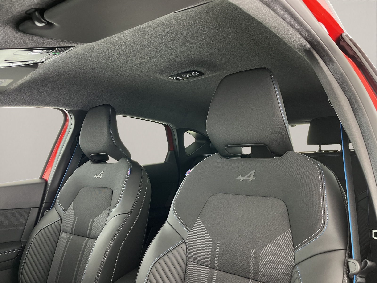 RENAULT Captur 1.8 E-Tech esprit Alpine-image-14