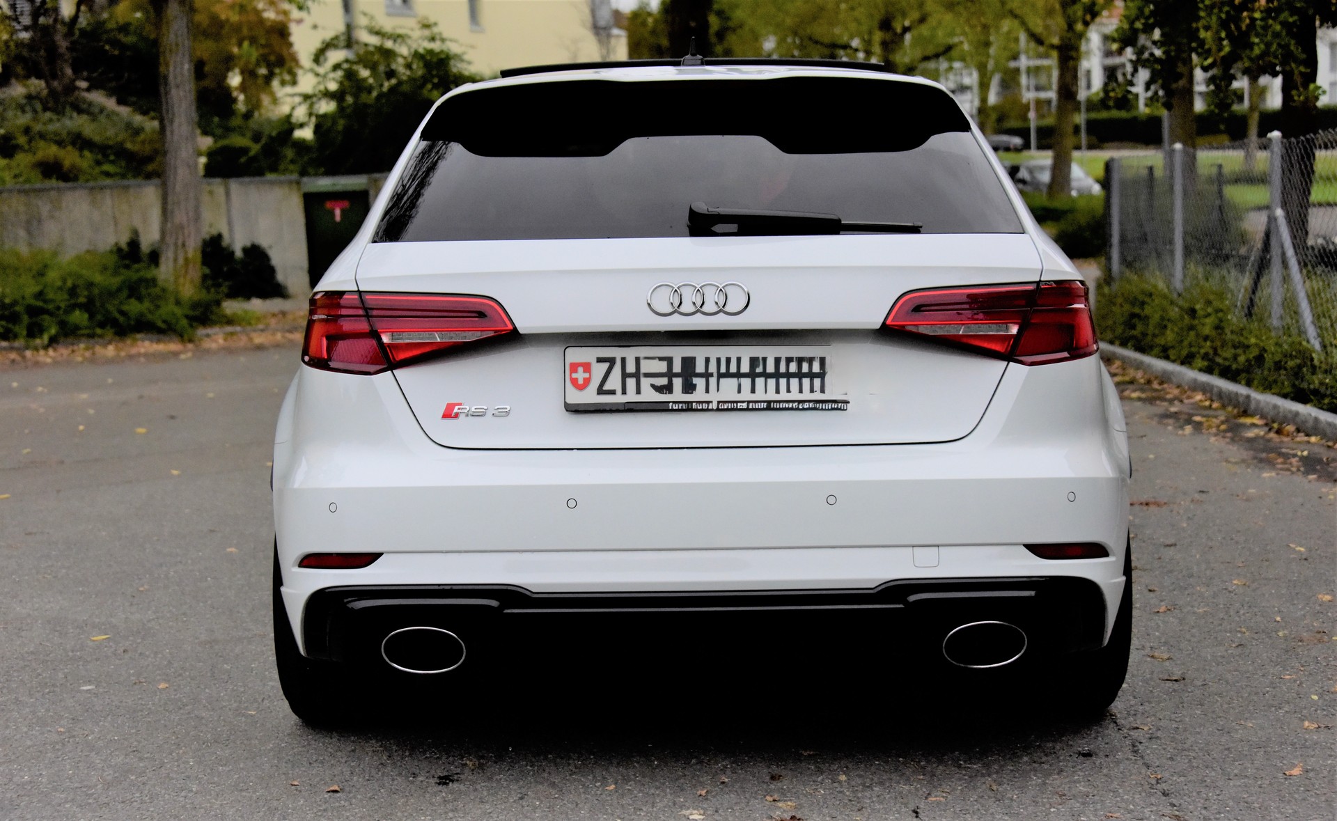 AUDI 2.5 T FSI quattro S-Tronic-image-3