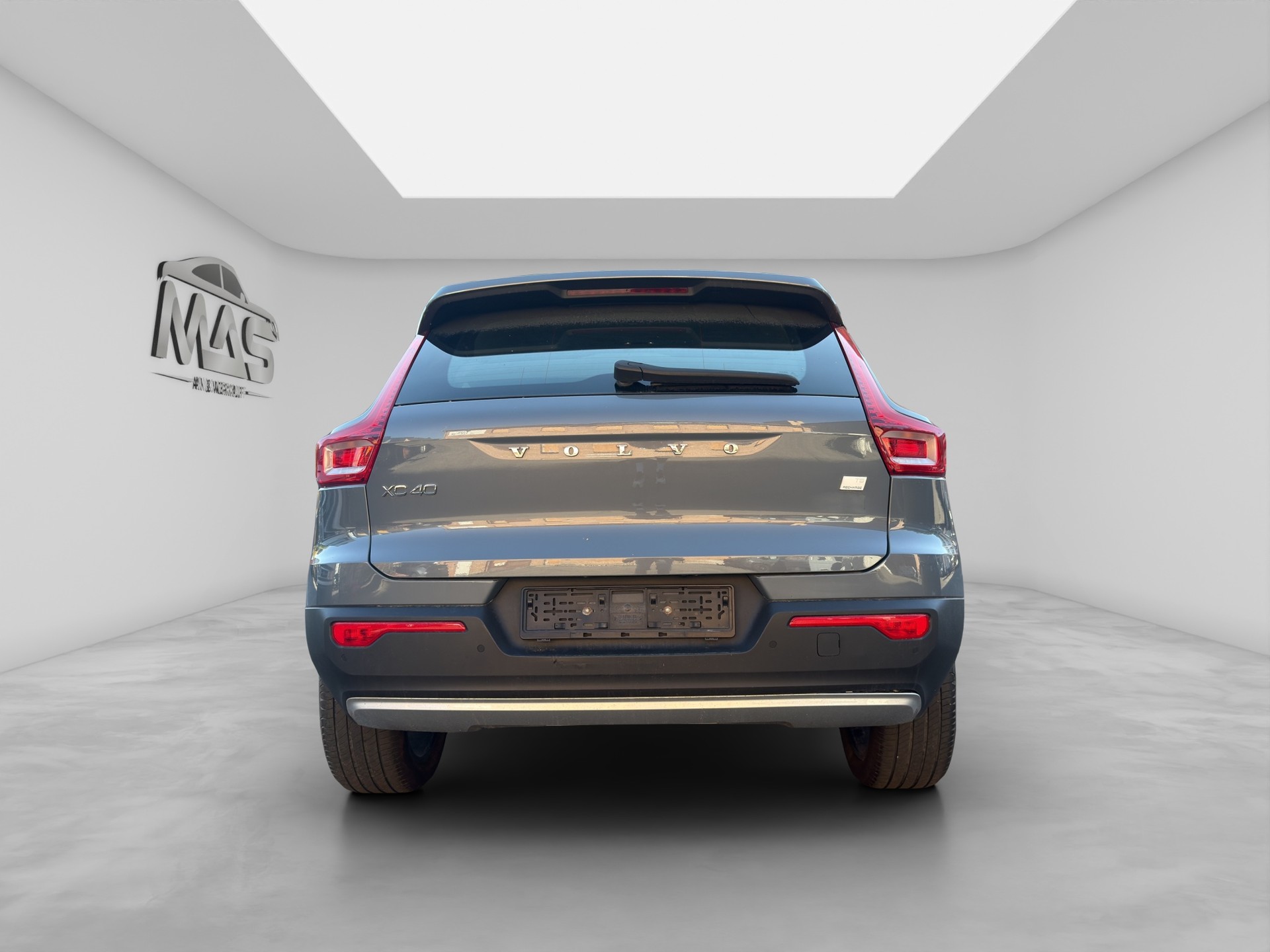 VOLVO XC40 T5 TwE Inscription DCT-image-4