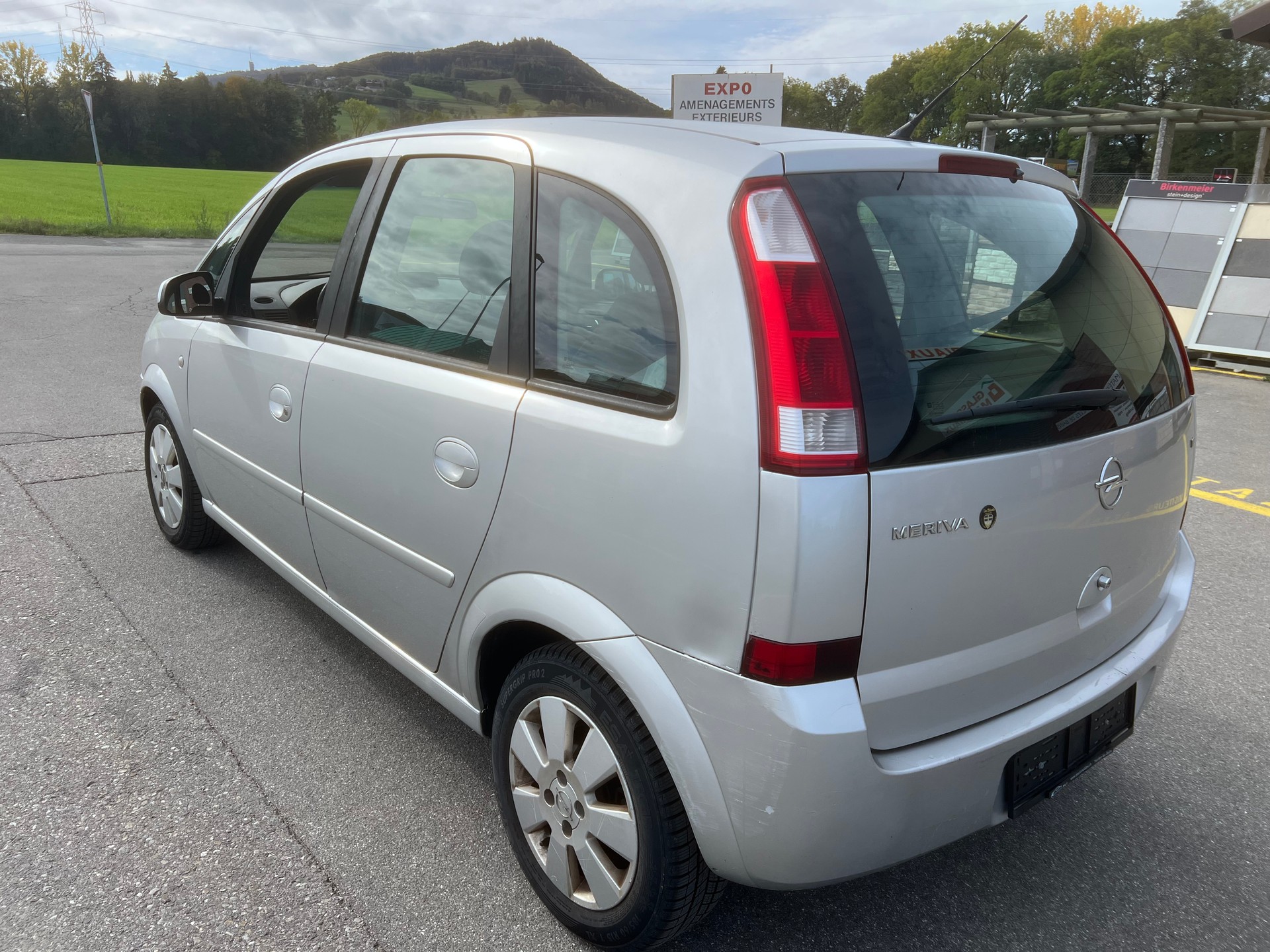 OPEL Meriva 1.6i 16V Cosmo-image-1