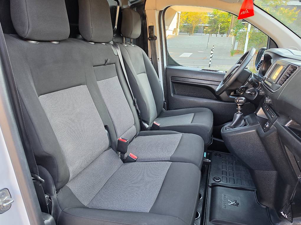 PEUGEOT Expert 1.5 BlueHDi 120 Compact-image-4