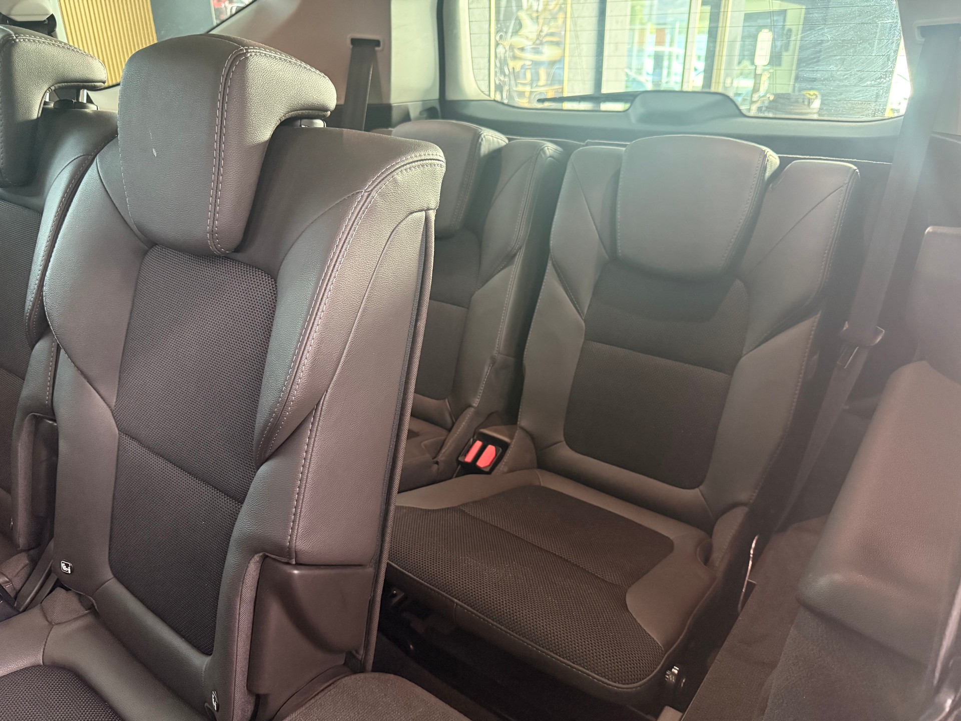RENAULT Espace 1.6 dCi Swiss Edition EDC-image-16