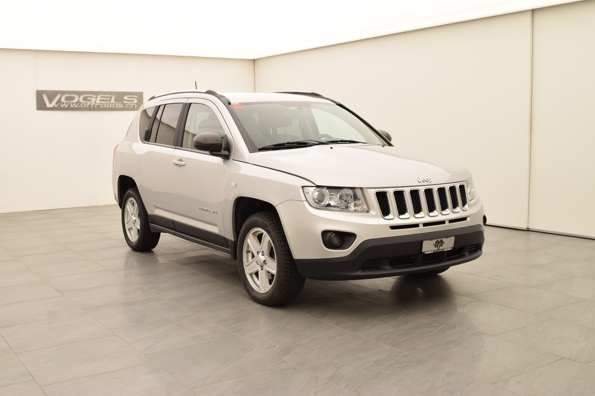 JEEP Compass 2.2 CRD Limited-image-3