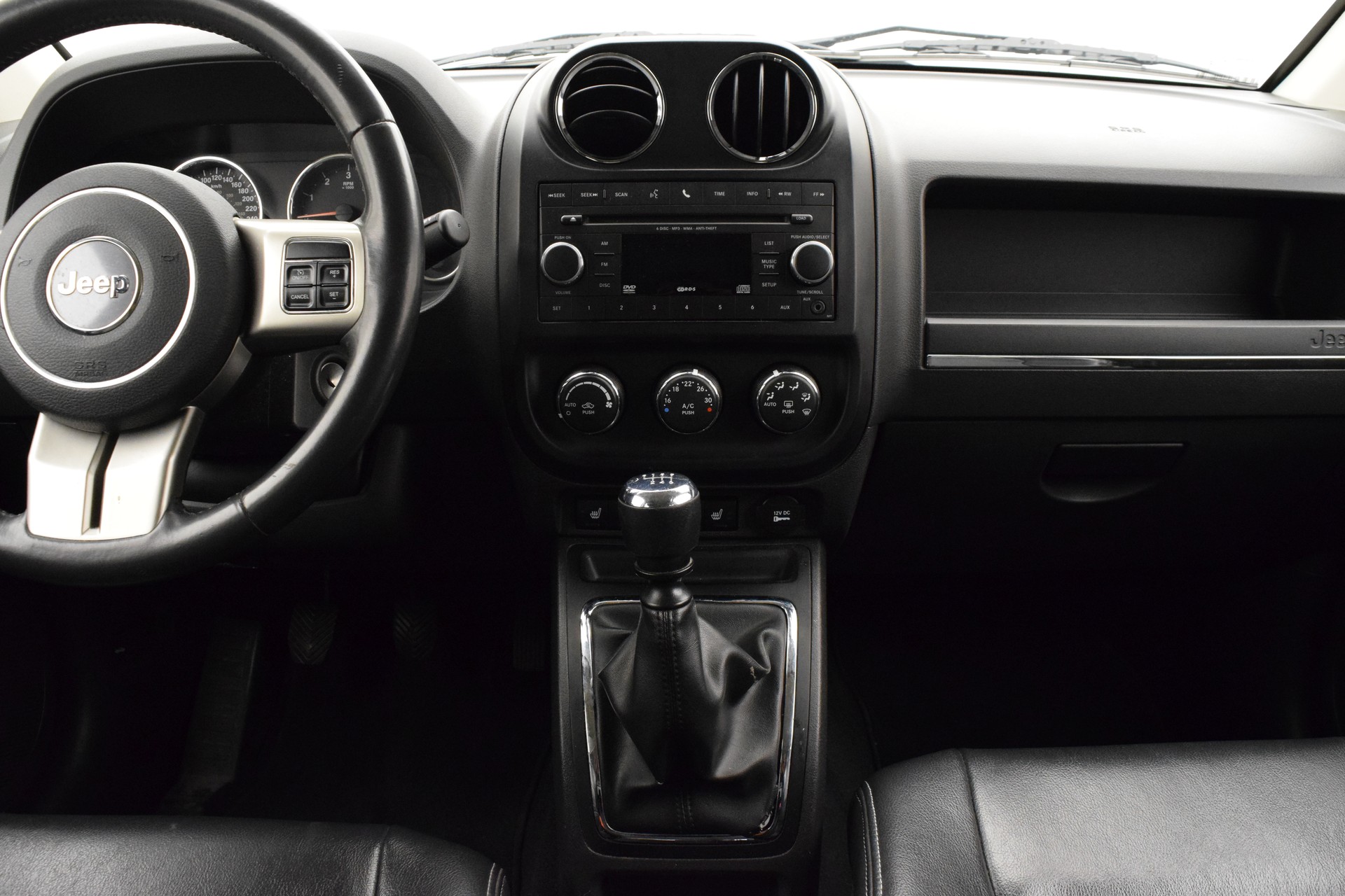JEEP Compass 2.2 CRD Limited-image-12