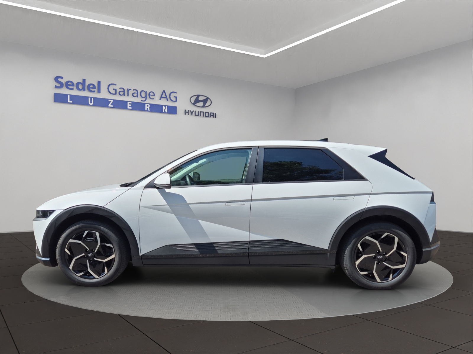 HYUNDAI Ioniq 5 Origo 4WD-image-2