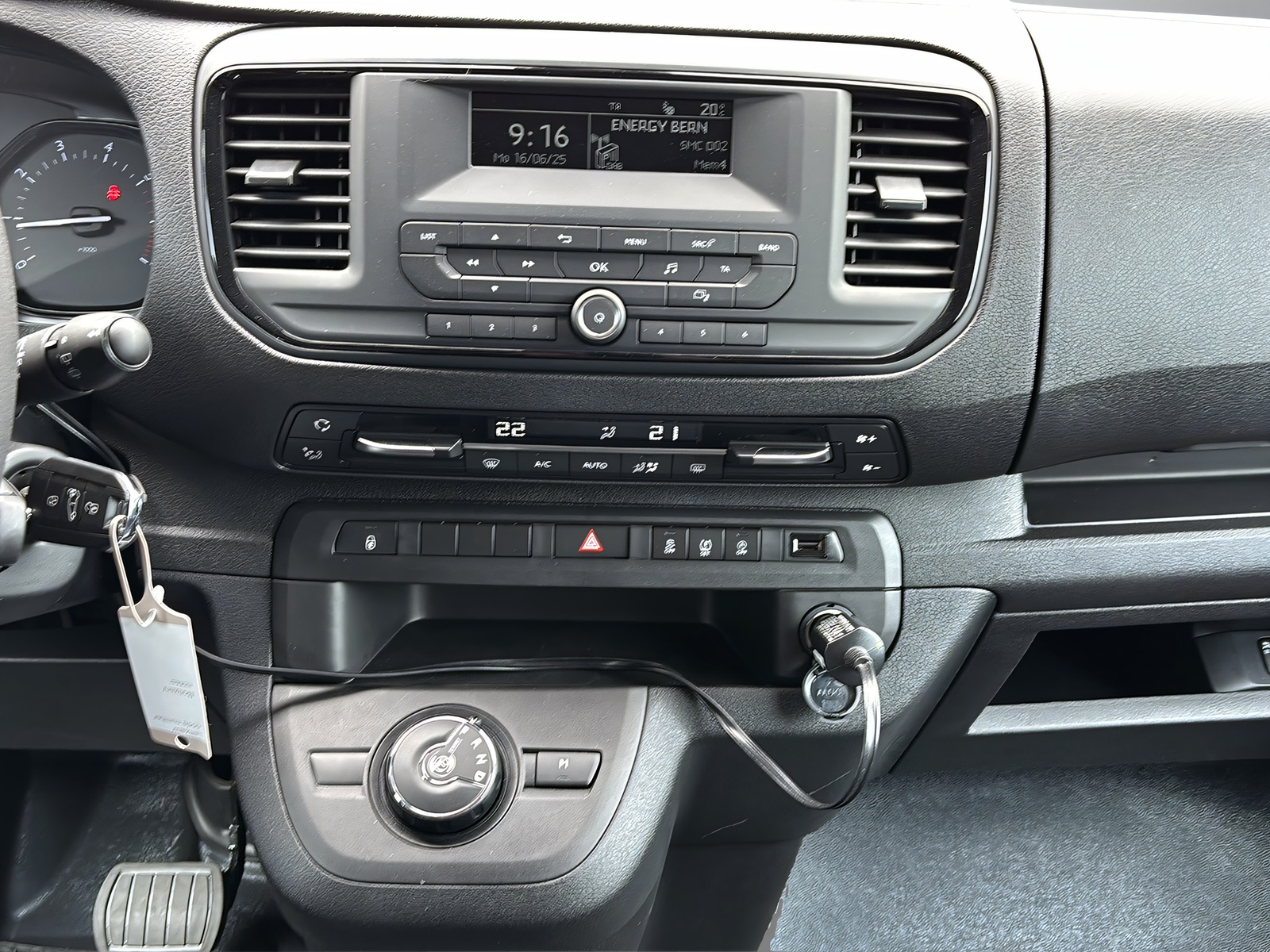 OPEL Vivaro Kombi L 2.0 D 2.9 t-image-14