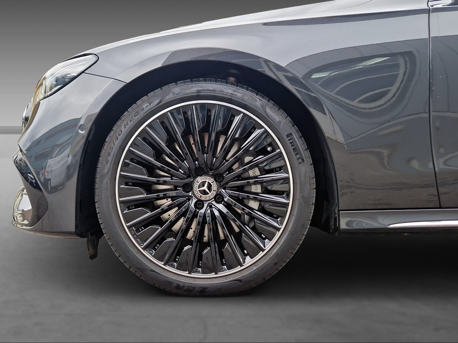 MERCEDES-BENZ E 220 d 4Matic-image-5
