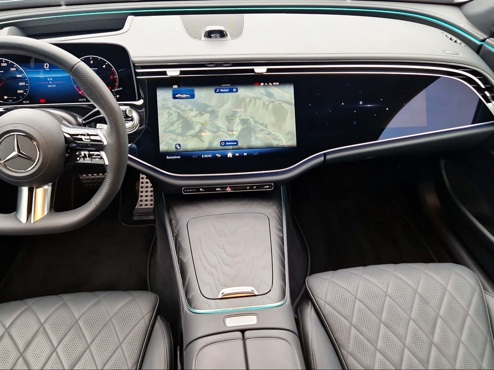 MERCEDES-BENZ E 220 d 4Matic-image-9