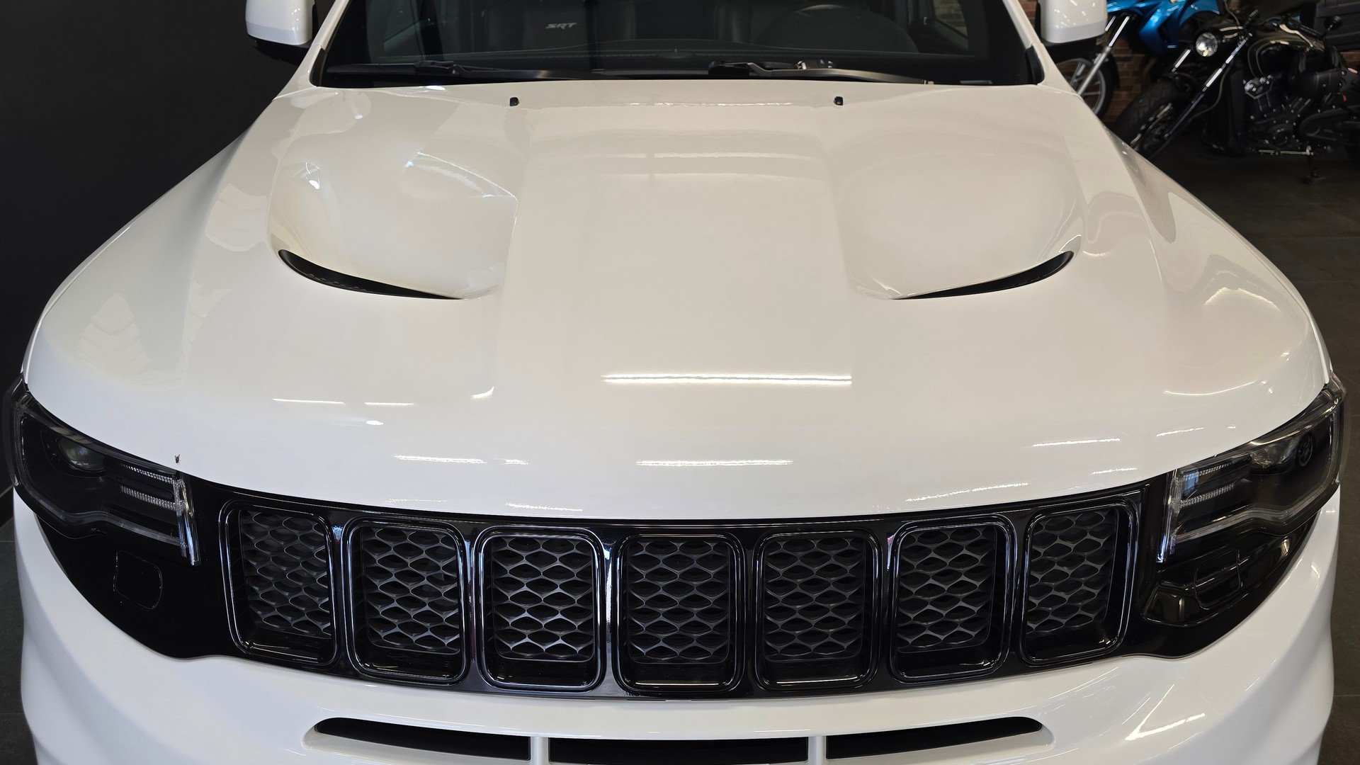 JEEP Grand Cherokee 6.4 V8 HEMI SRT8 Automatic-image-16