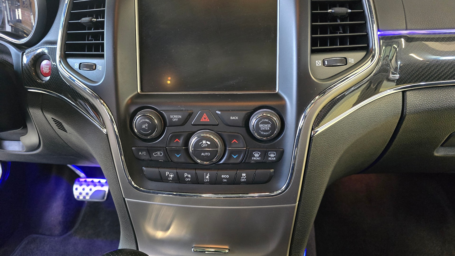 JEEP Grand Cherokee 6.4 V8 HEMI SRT8 Automatic-image-28