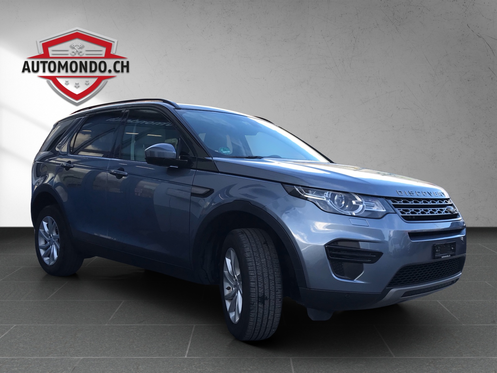 LAND ROVER Discovery Sport 2.0 TD4 Advantage AT9-image-1