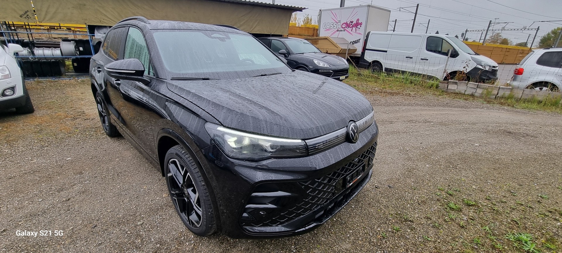 VW Tiguan 2.0 TDI SCR R-Line 4Motion DSG-image-0
