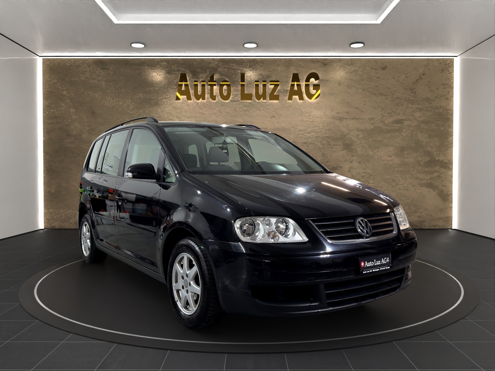 VW Touran 1.6 FSI Trendline-image-6