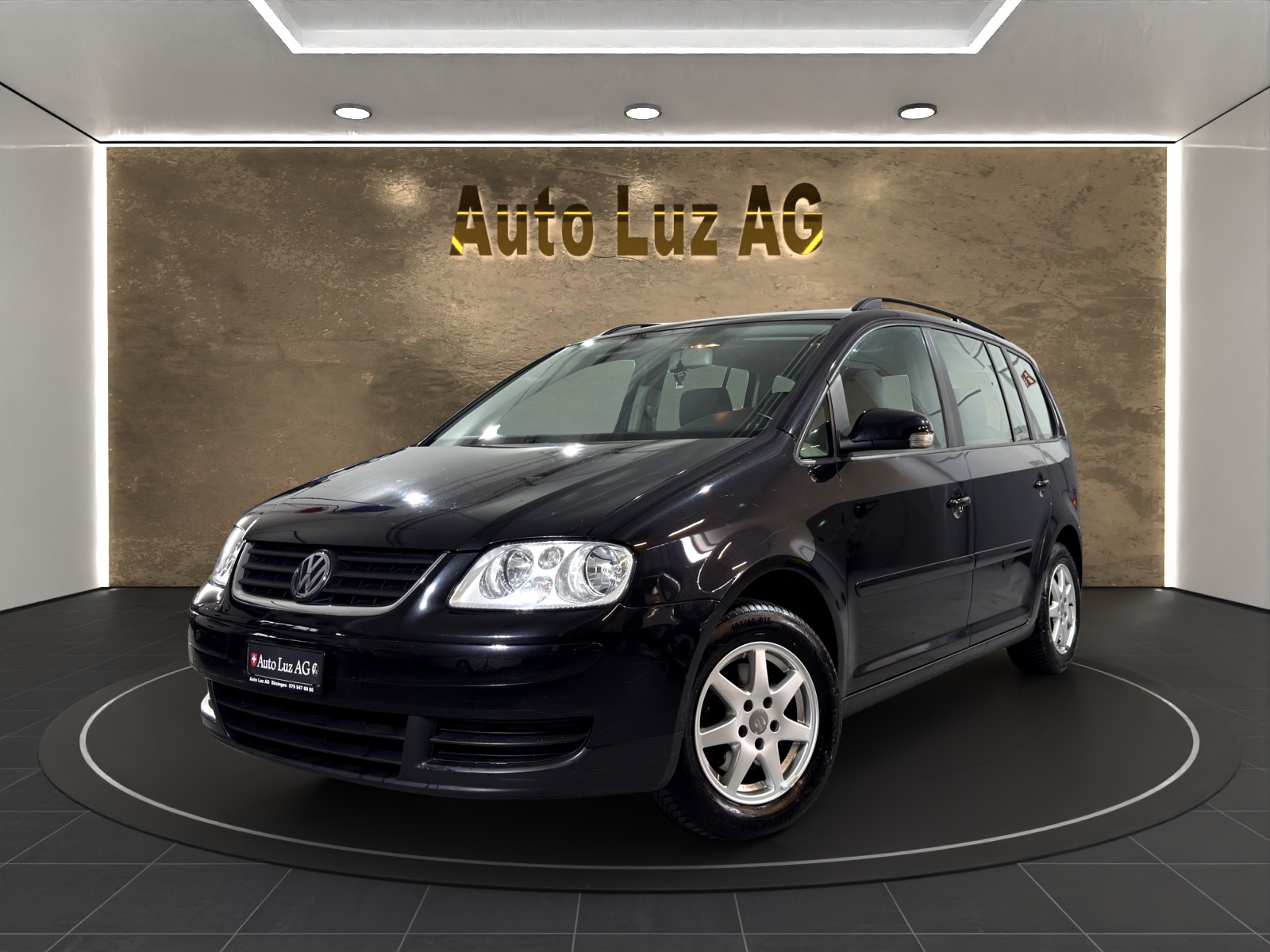 VW Touran 1.6 FSI Trendline-image-0