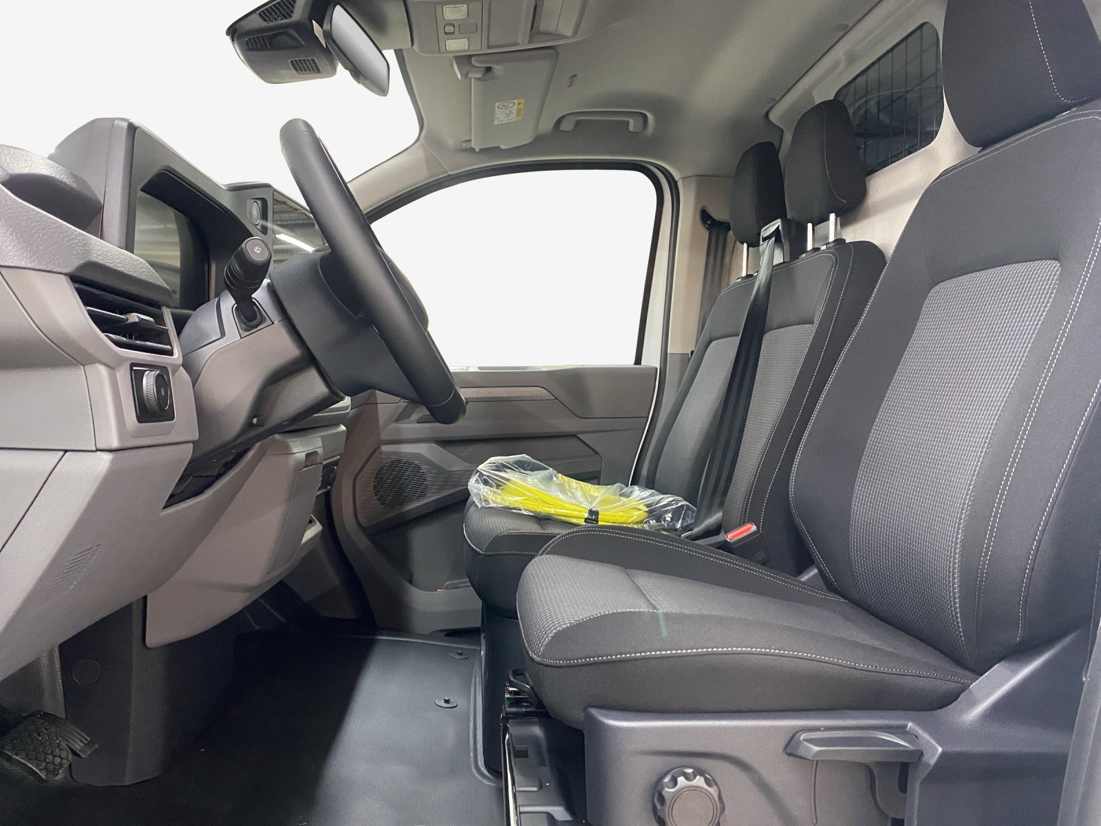 VW e-Transporter 70 kWh-image-7
