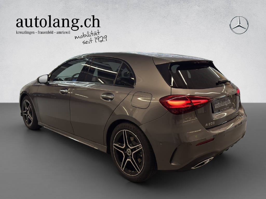 MERCEDES-BENZ A 200 AMG Line Night Star-image-3