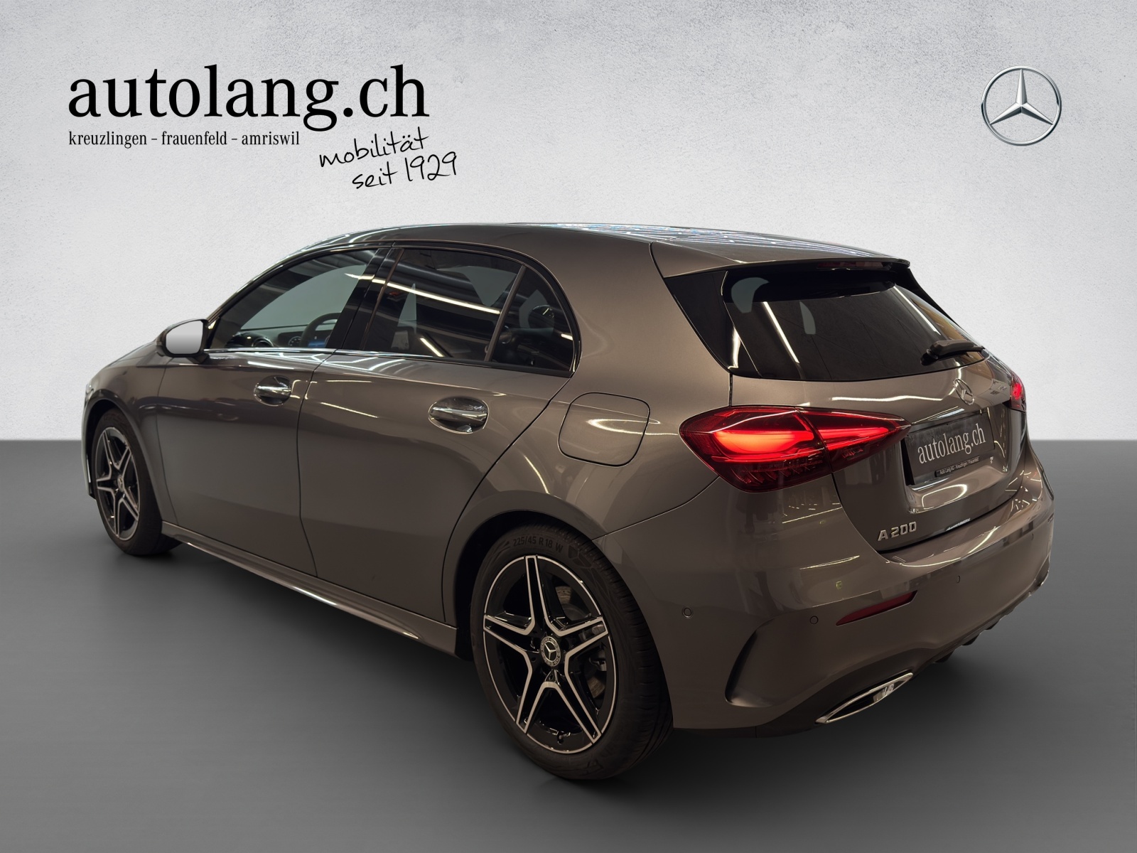 MERCEDES-BENZ A 200 AMG Line Night Star-image-2