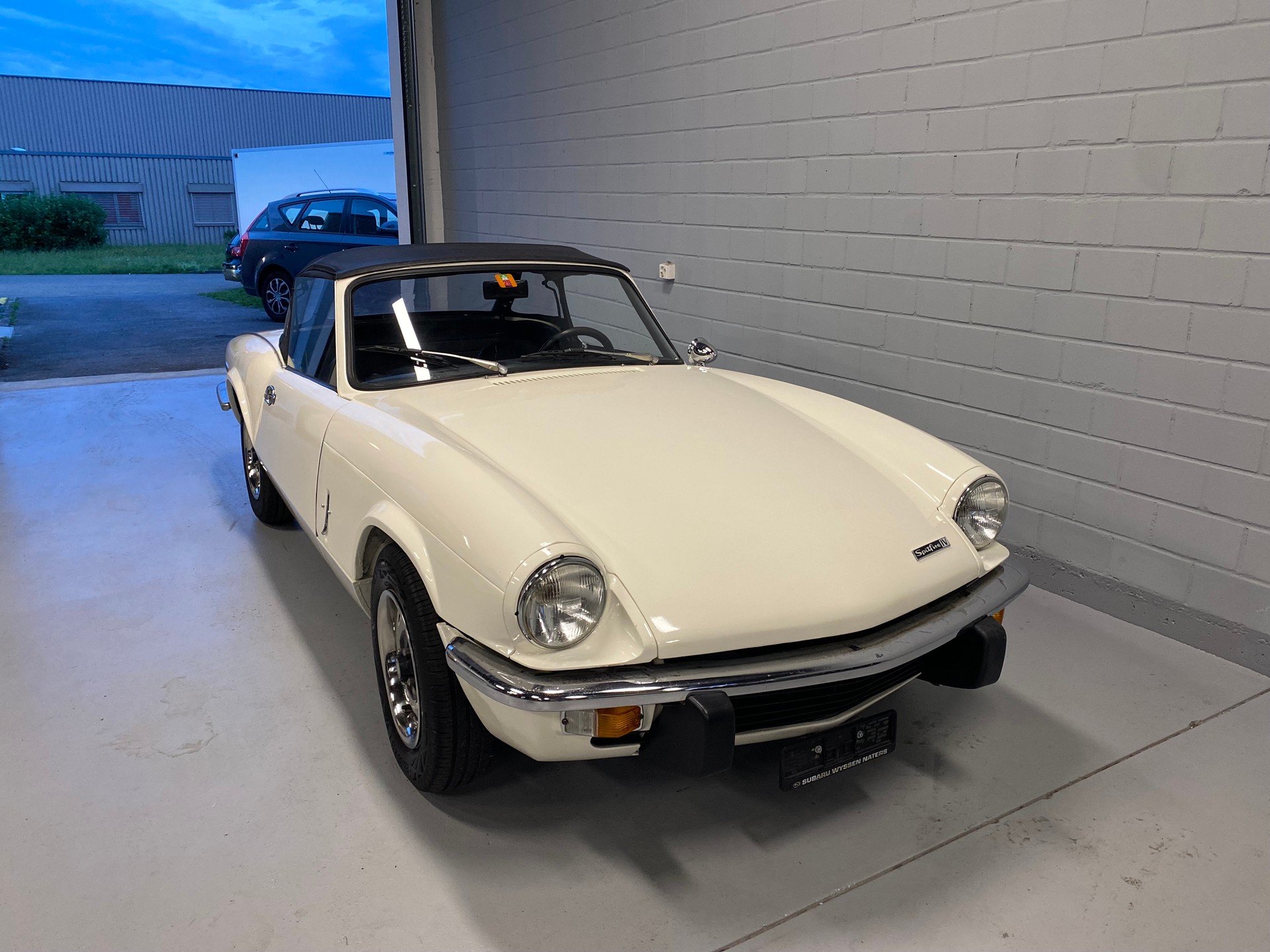 TRIUMPH Spitfire IV-image-2