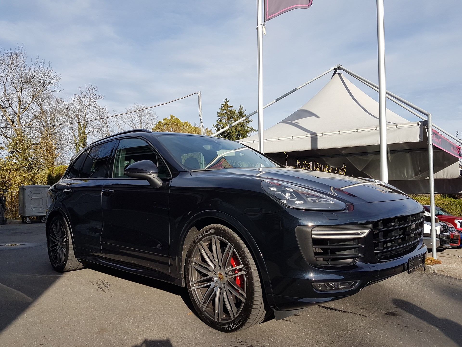 PORSCHE Cayenne Turbo-image-5