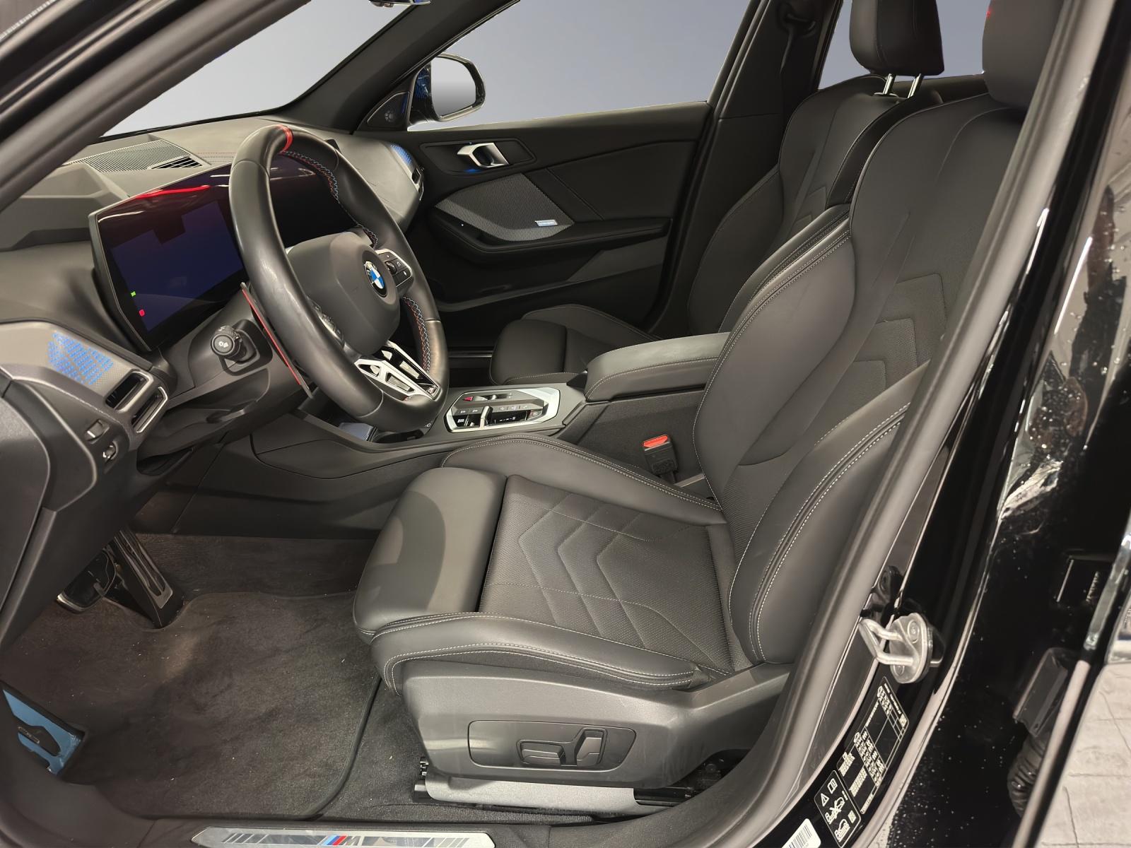 BMW M135i xDrive-image-10