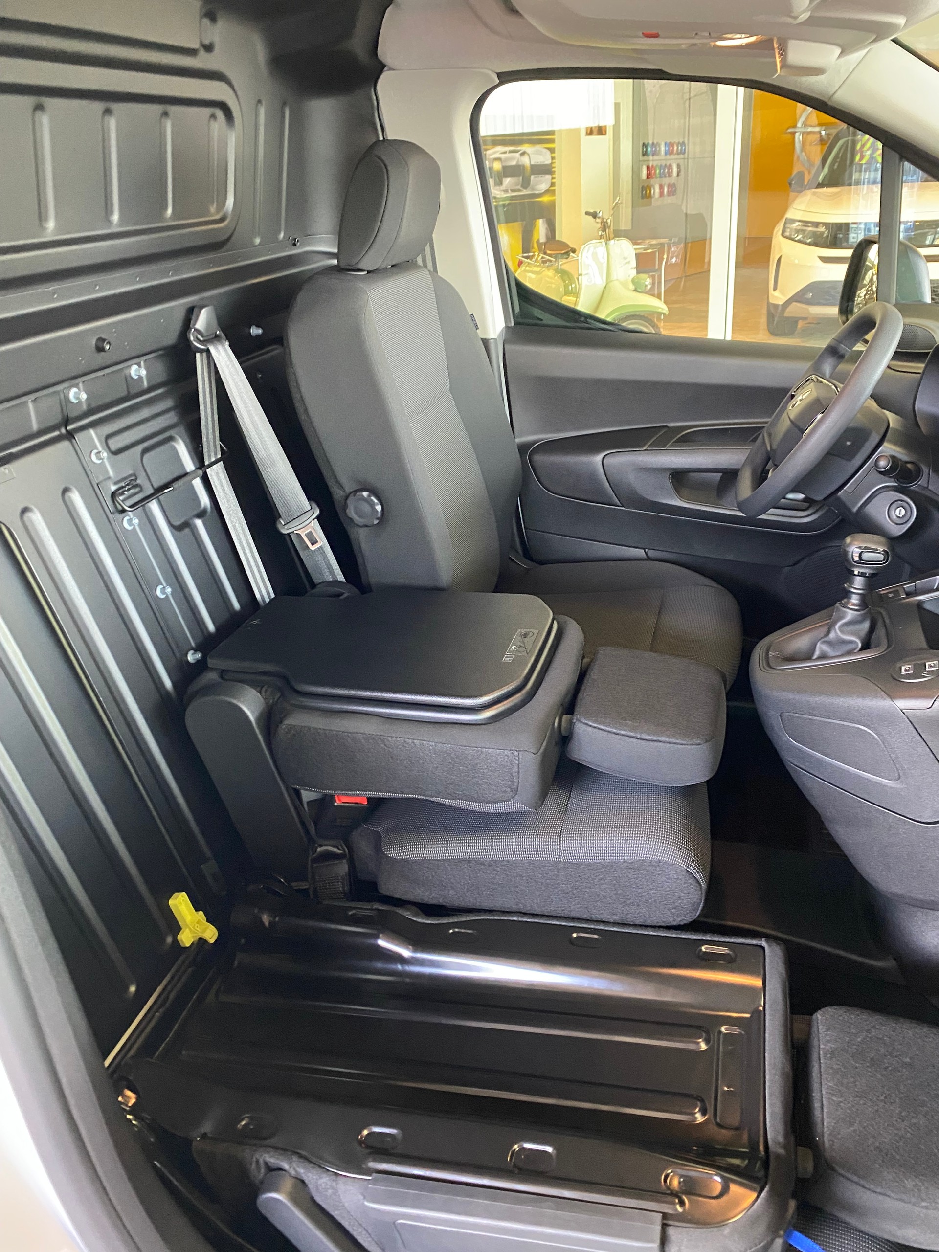 OPEL Combo Cargo 1.5 start/stop Energize Your Business-image-10