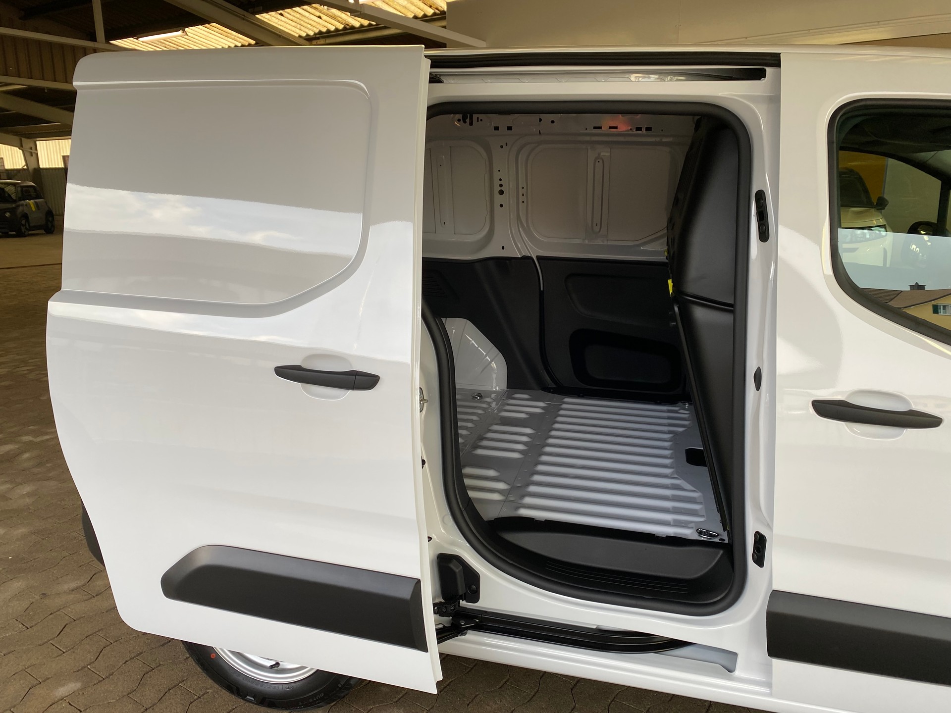 OPEL Combo Cargo 1.5 start/stop Energize Your Business-image-3