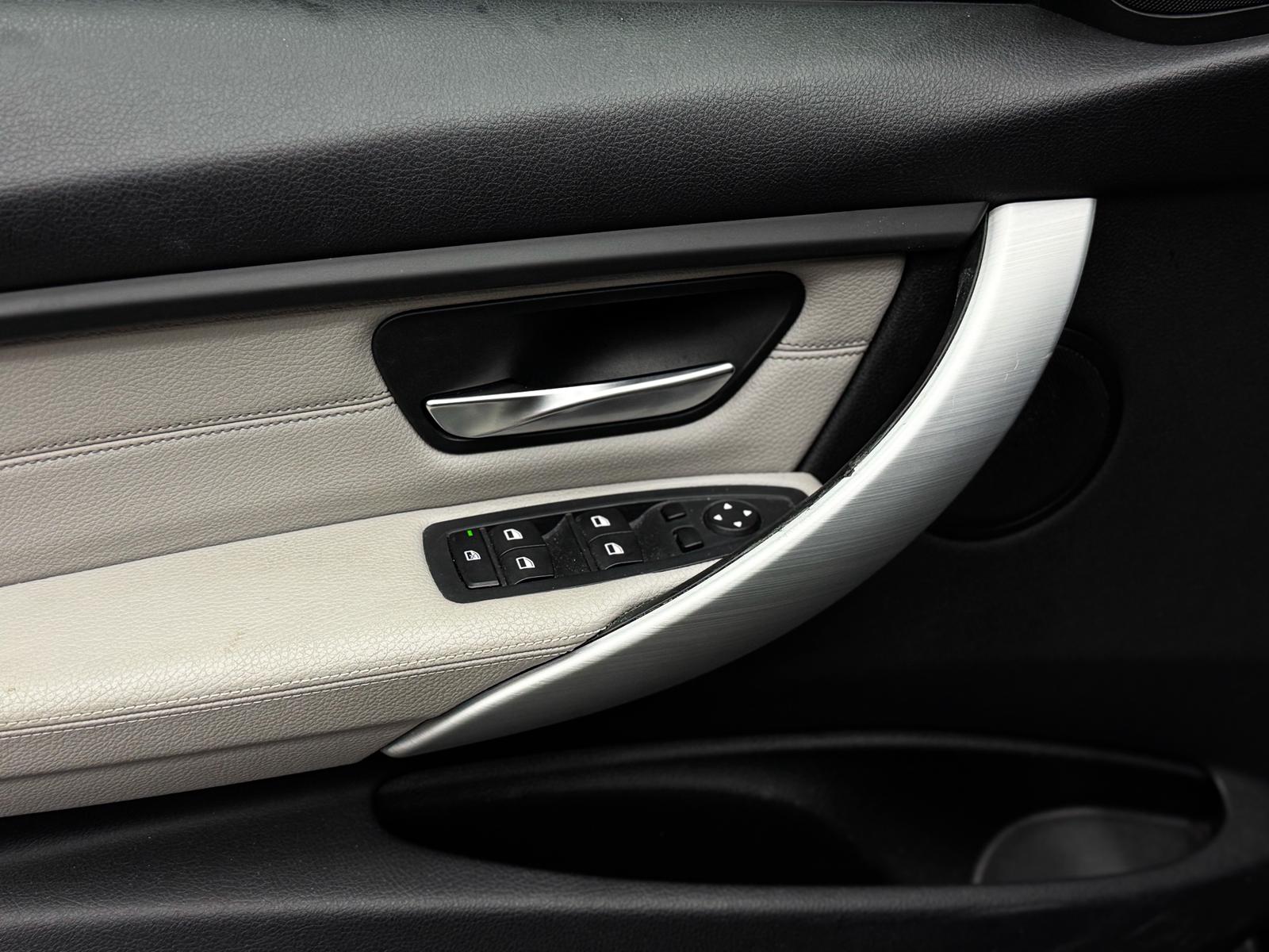 BMW ActiveHybrid 3 Sport Line Steptronic-image-13