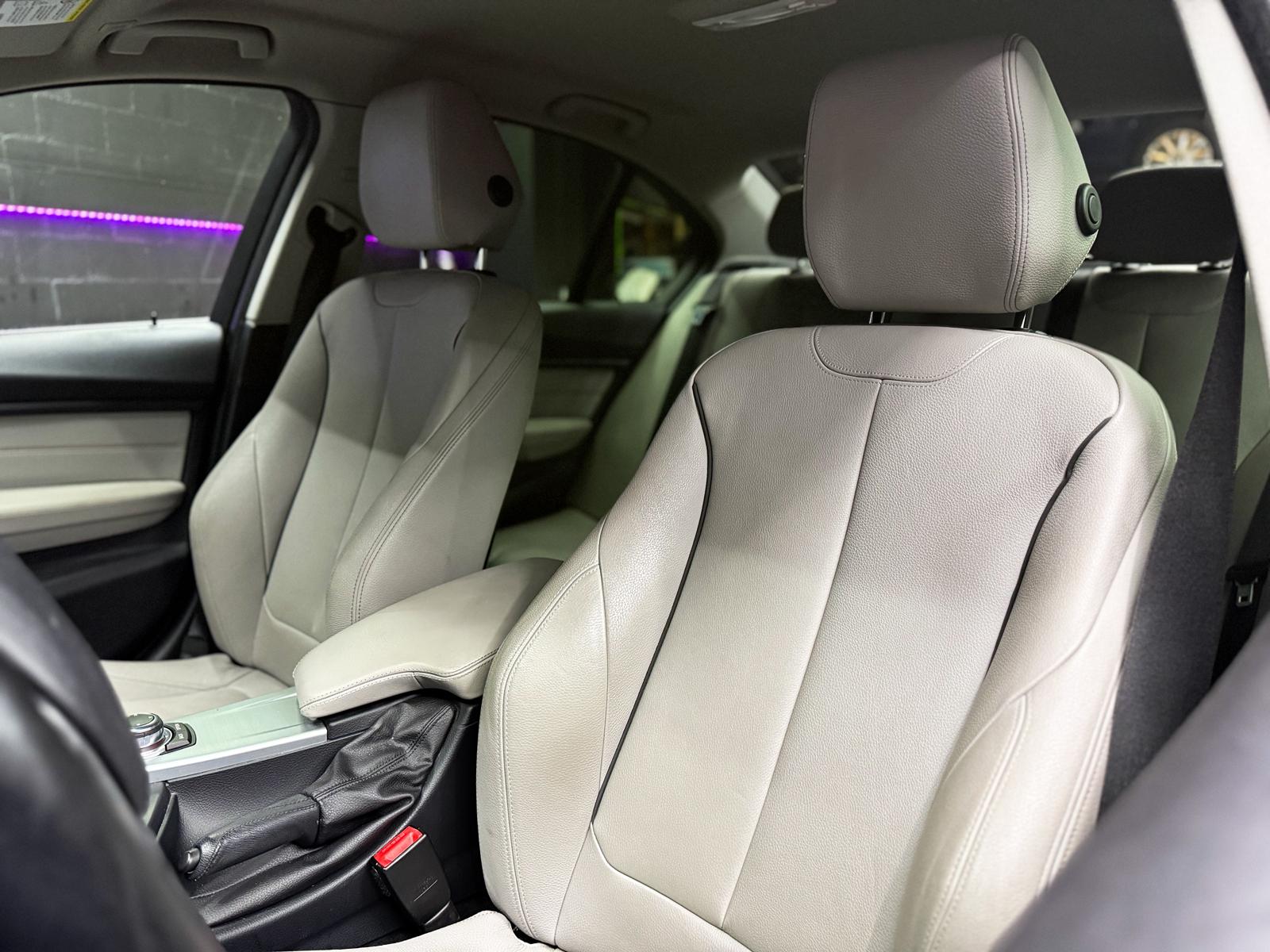 BMW ActiveHybrid 3 Sport Line Steptronic-image-17