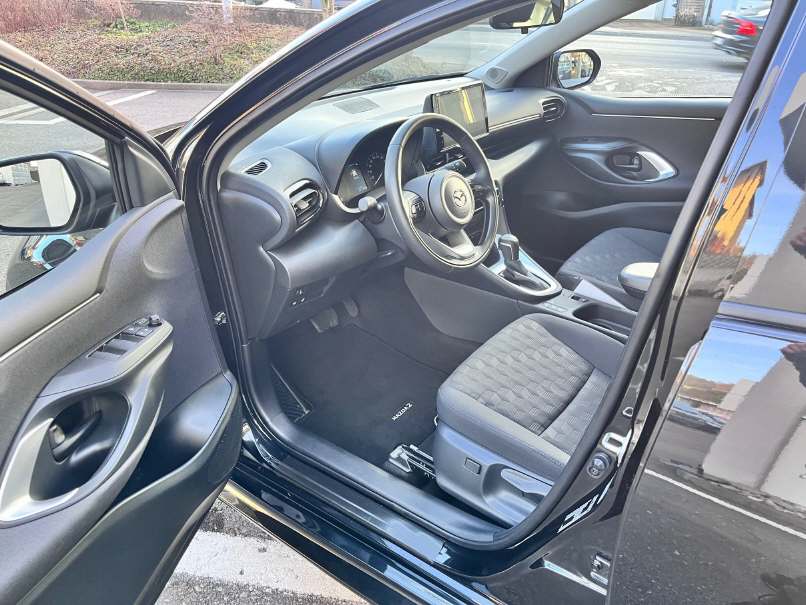 MAZDA 2 1.5 Hybrid Exclusive-Line-image-4
