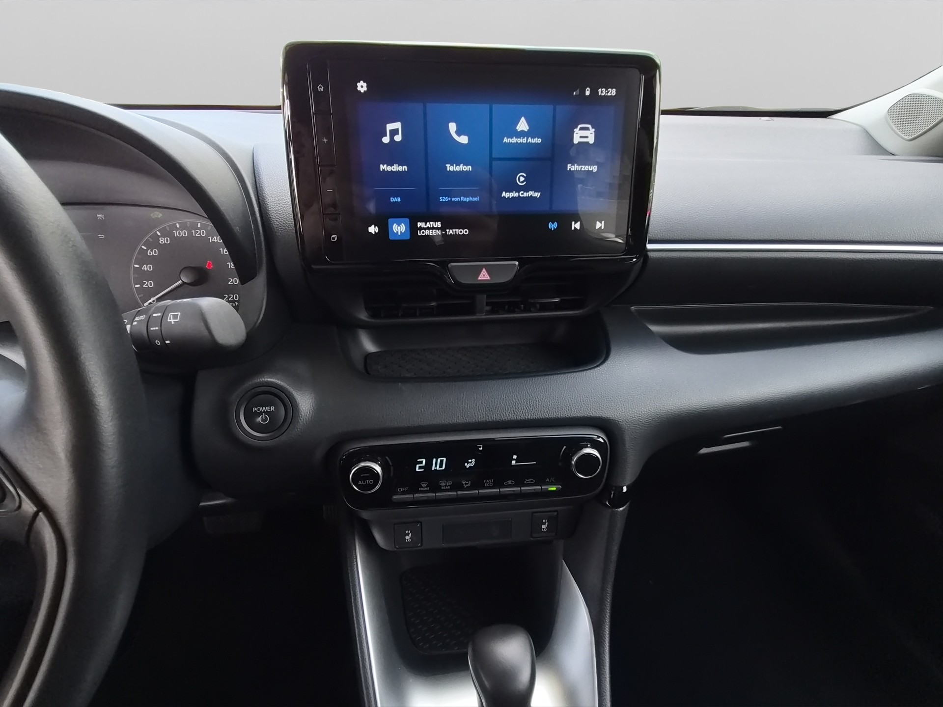 MAZDA 2 1.5 Hybrid Exclusive-Line-image-19