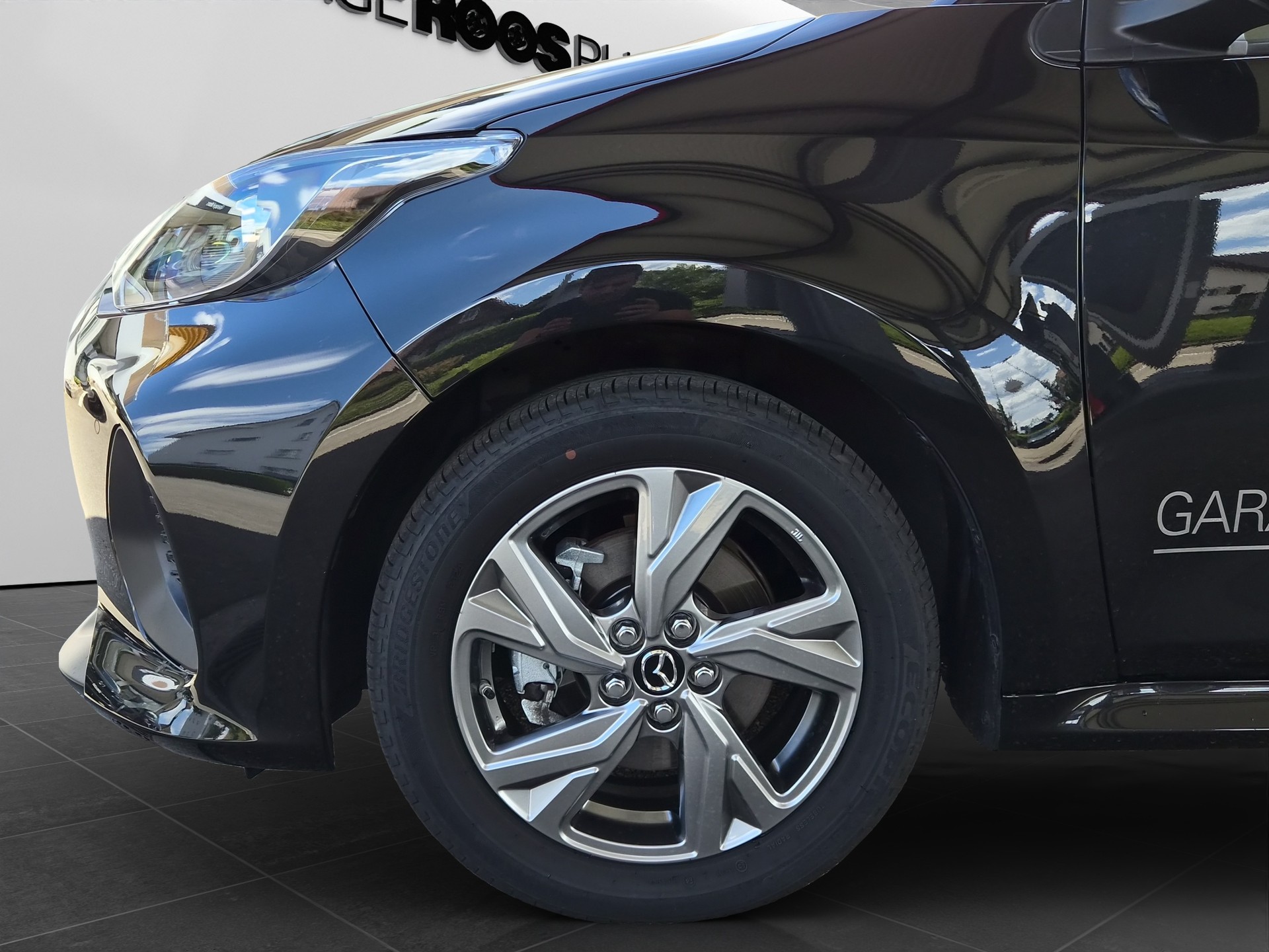 MAZDA 2 1.5 Hybrid Exclusive-Line-image-9