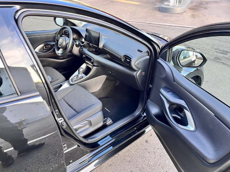 MAZDA 2 1.5 Hybrid Exclusive-Line-image-12