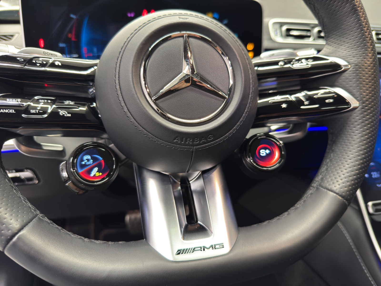 MERCEDES-BENZ AMG S 63 V8 Performance-image-14