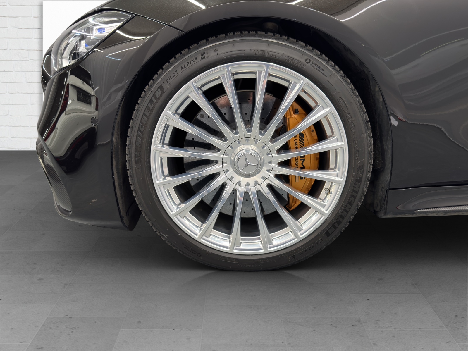 MERCEDES-BENZ AMG S 63 V8 Performance-image-5