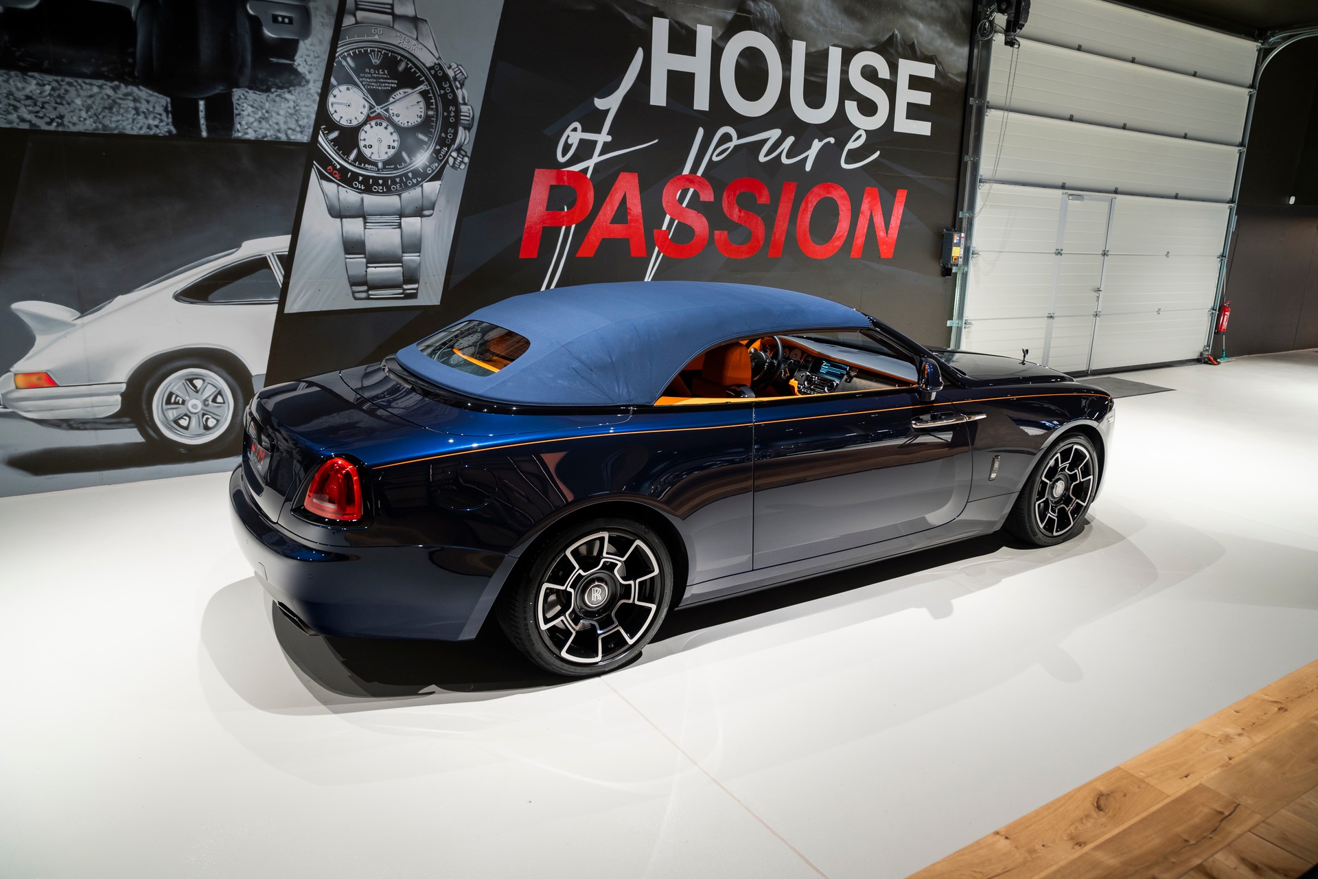 ROLLS-ROYCE Dawn 6.6 V12 Black Badge-image-19