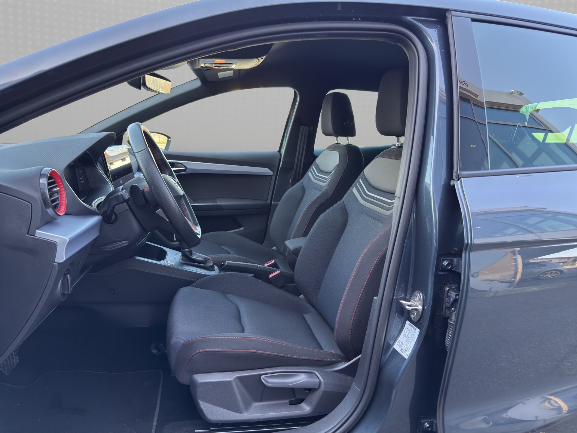 SEAT Ibiza 1.0 EcoTSI Move FR DSG-image-8