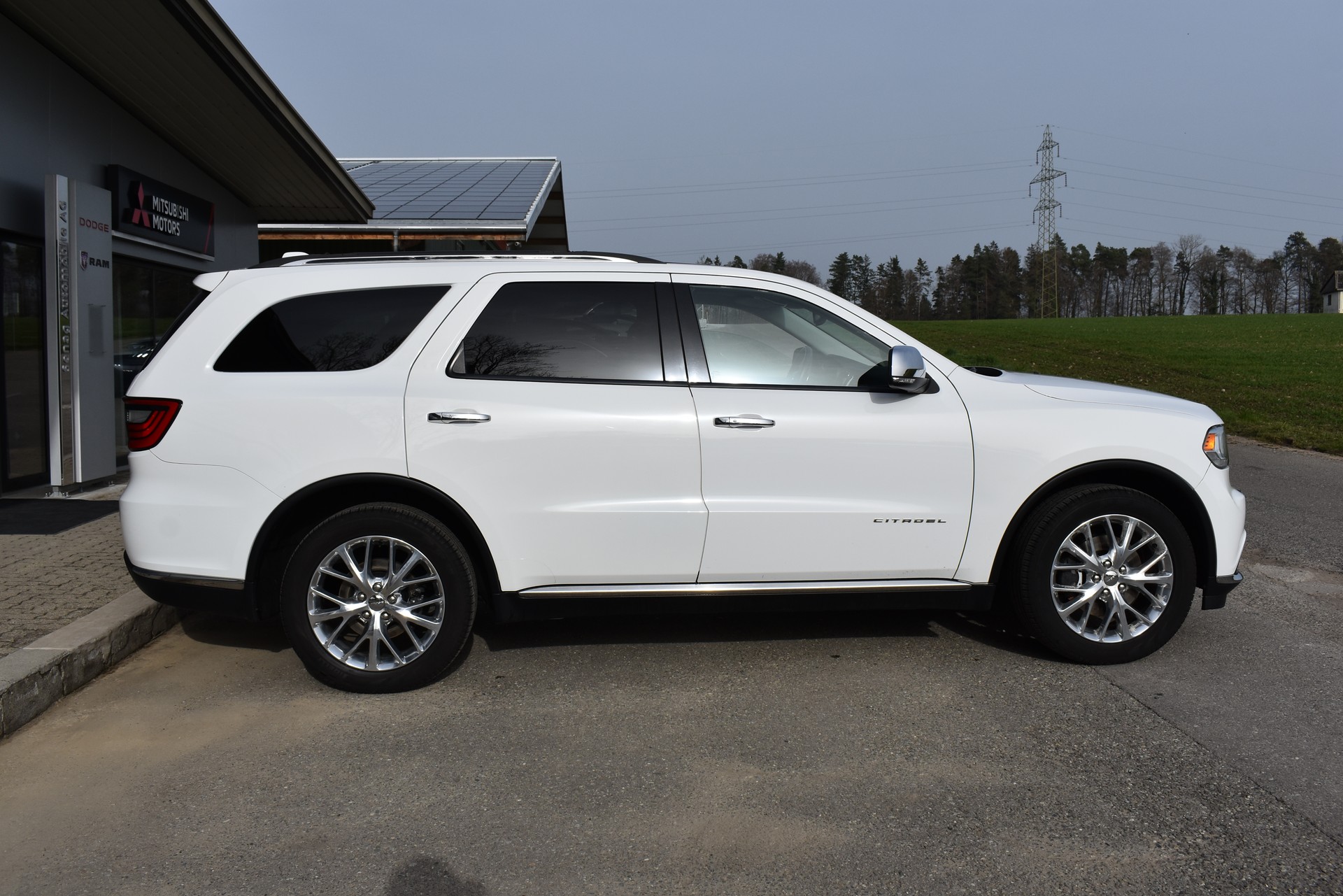 DODGE Durango Citadel 3.6 AWD-image-3