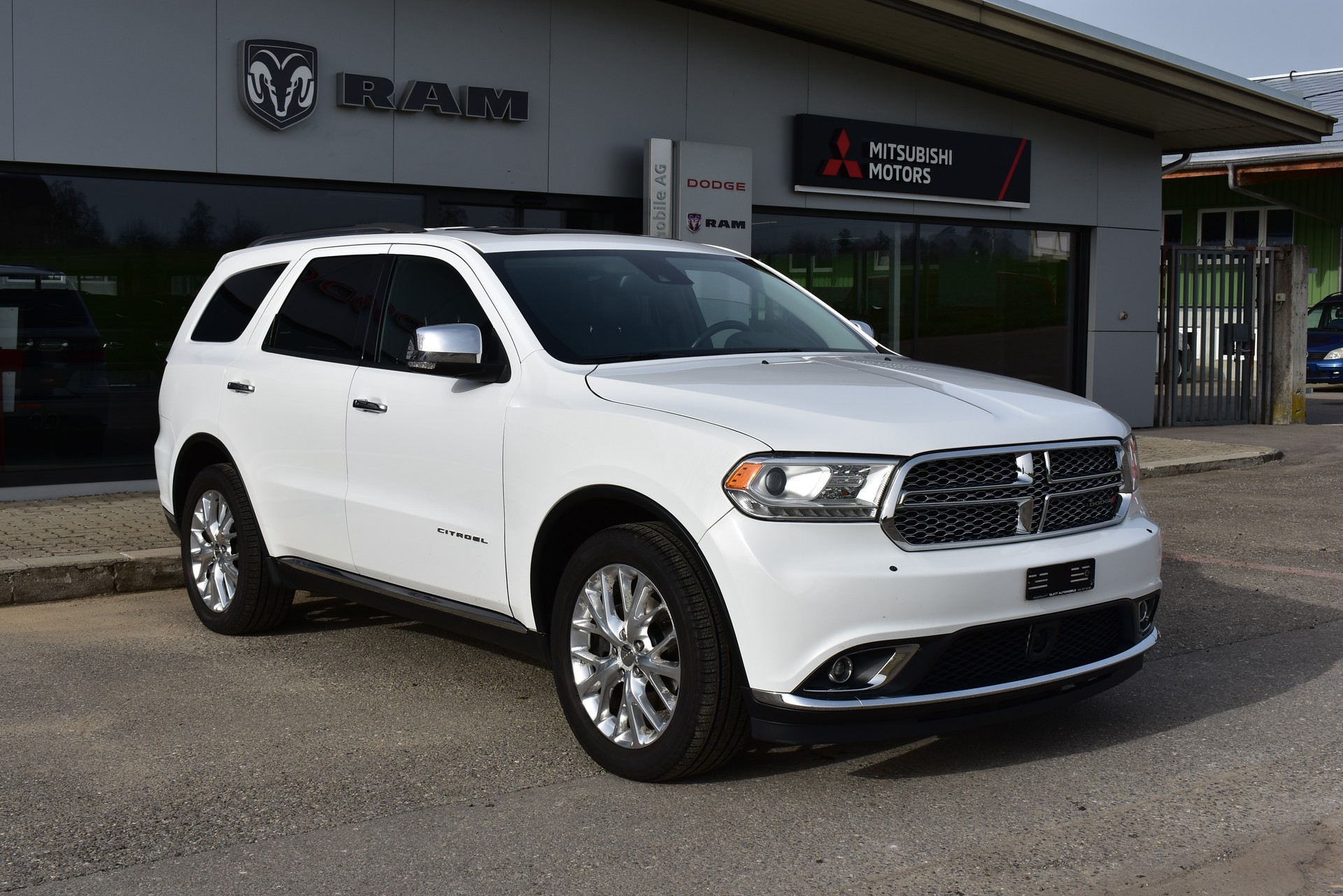 DODGE Durango Citadel 3.6 AWD-image-1