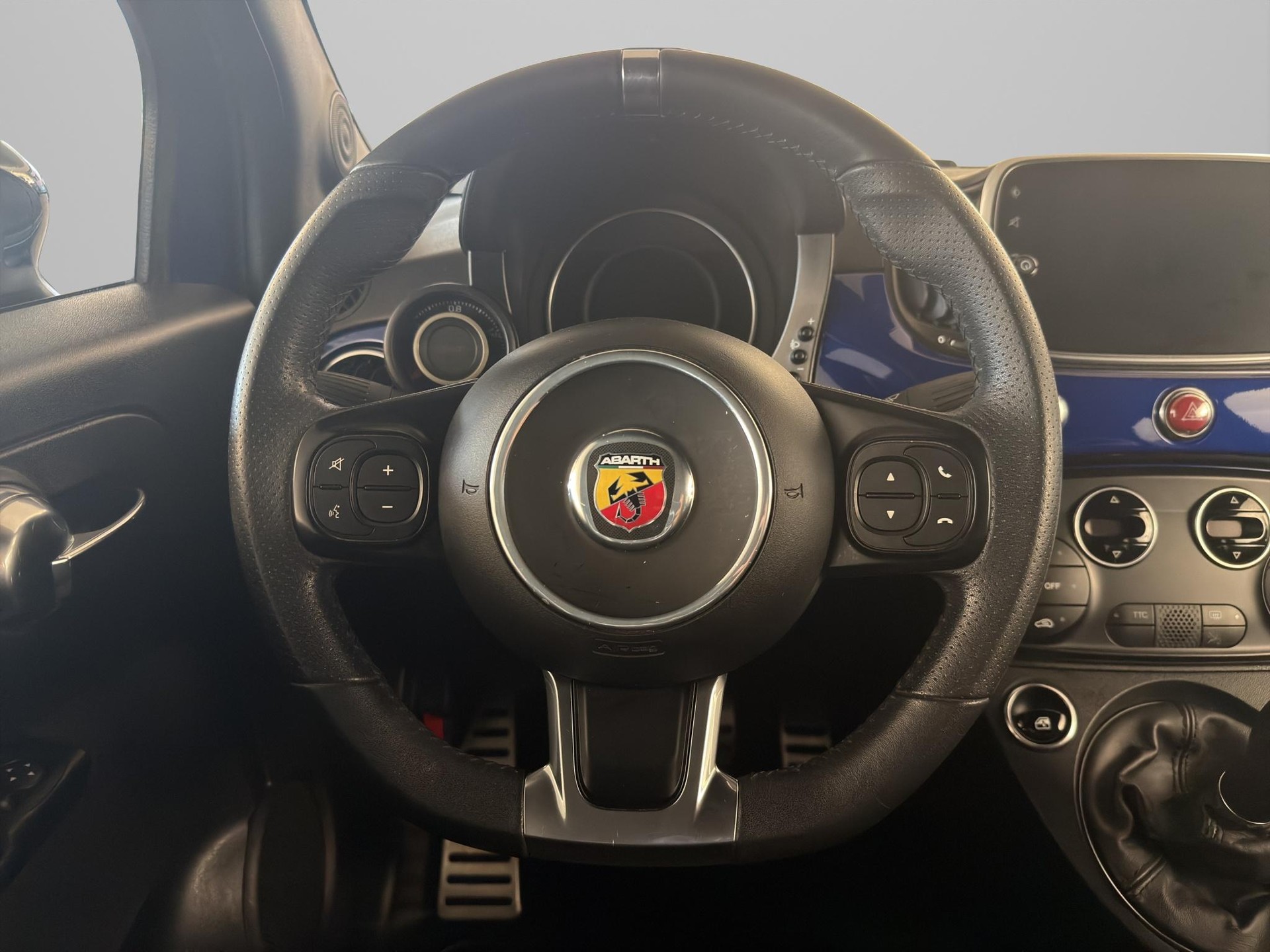 FIAT 595 Abarth 1.4 T-Jet-image-13