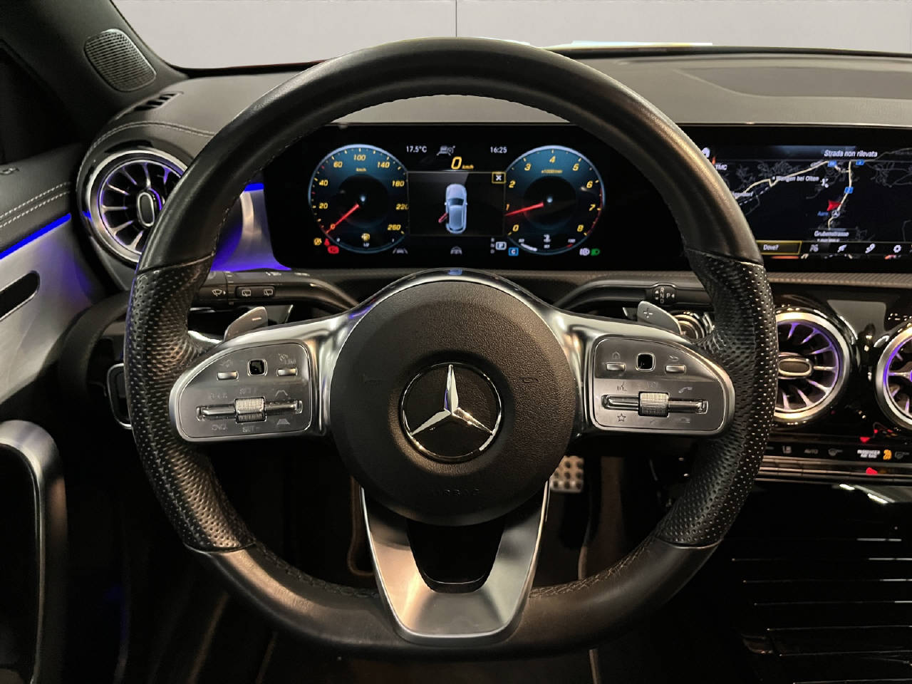 MERCEDES-BENZ A-CLASS W177 A 250 AMG Line 4x4-image-6