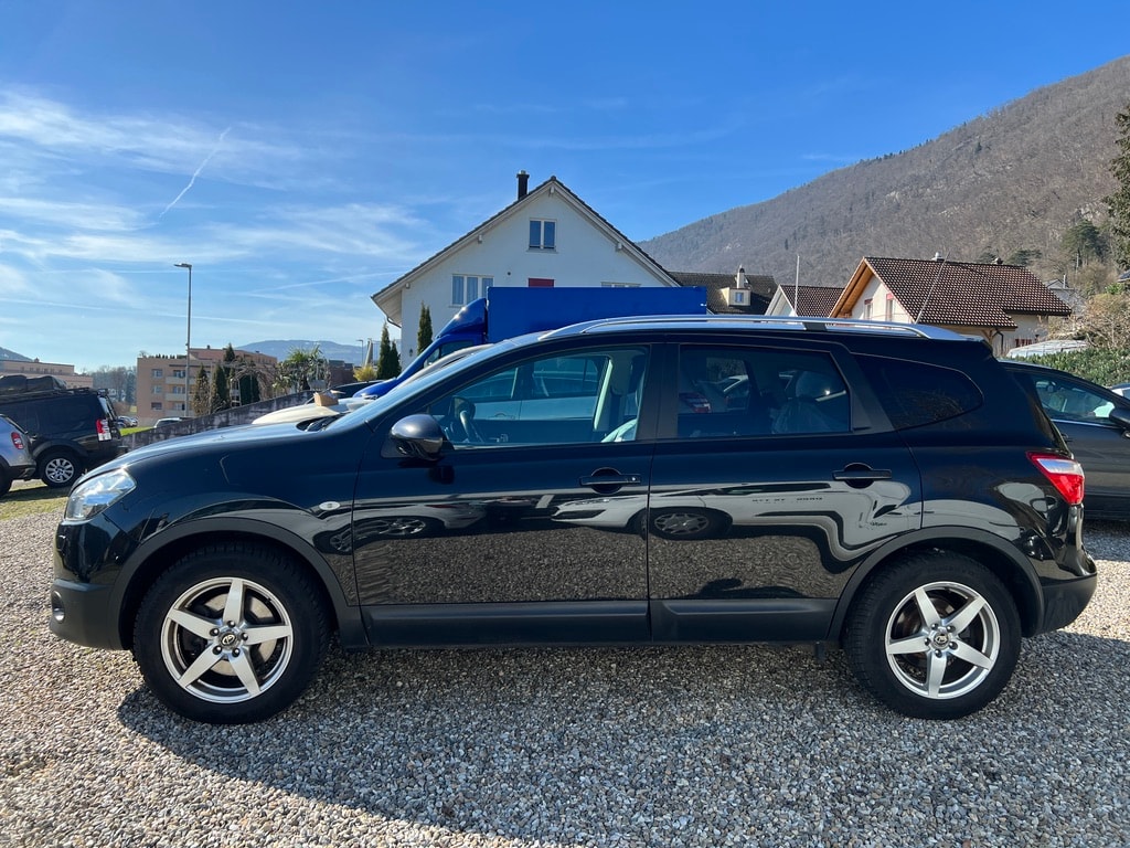 NISSAN Qashqai +2 2.0 dCi 4WD acenta Automatic-image-2