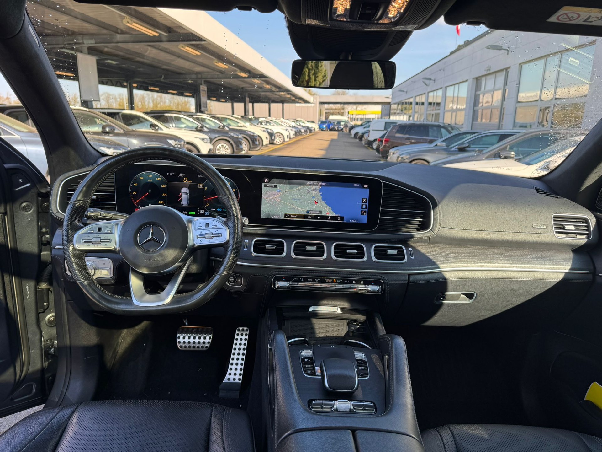 MERCEDES-BENZ GLE 450 4Matic AMG Line 9G-Tronic-image-11