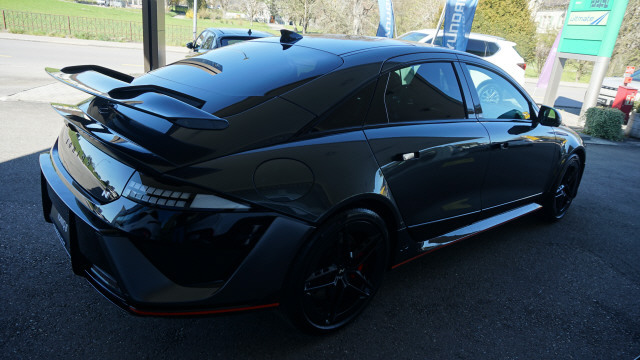 HYUNDAI Ioniq 6 84kWh N 4WD-image-3