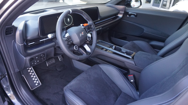 HYUNDAI Ioniq 6 84kWh N 4WD-image-9