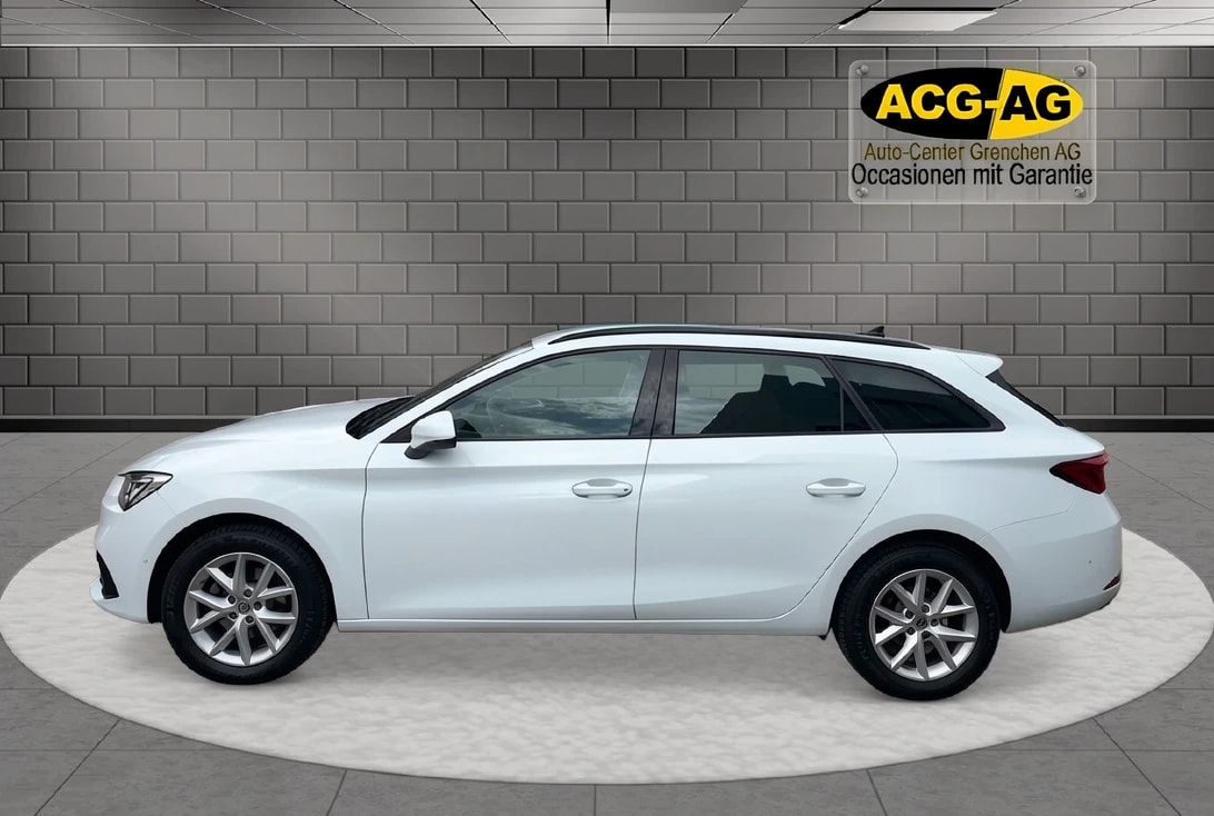 SEAT Leon ST 2.0 TDI EVO DSG Style ** Full Digital Cockpit ** Parklehnassistanz **Gr.Navi ** Parkhilfe v+h ** Speedlimiter ** D-ACC-image-3